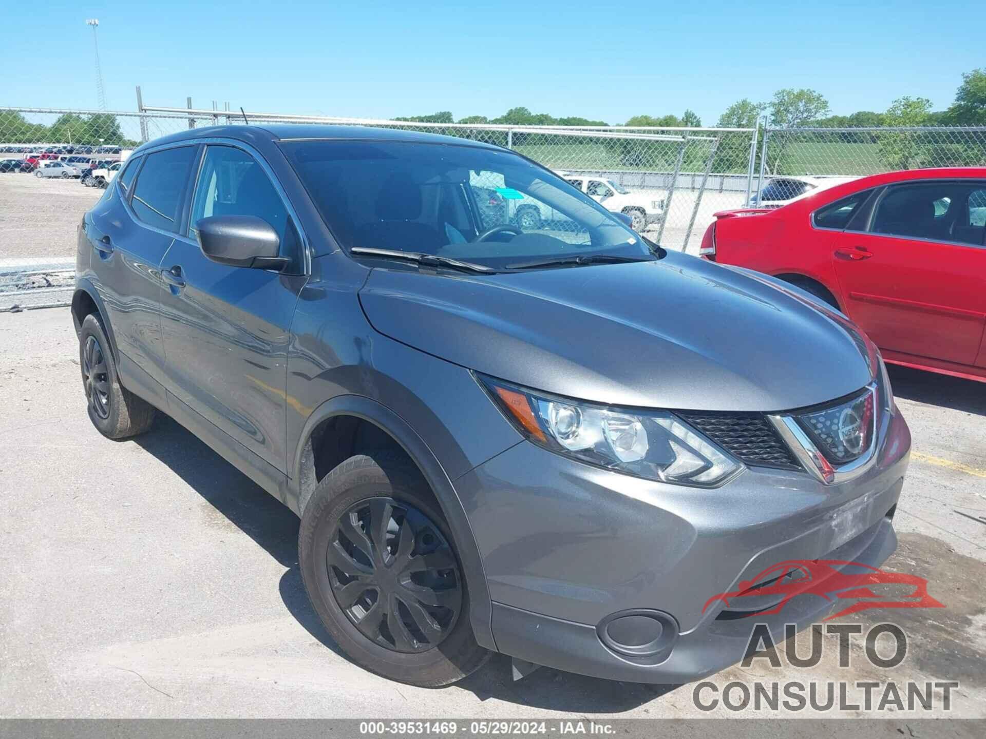 NISSAN ROGUE SPORT 2018 - JN1BJ1CP7JW161354