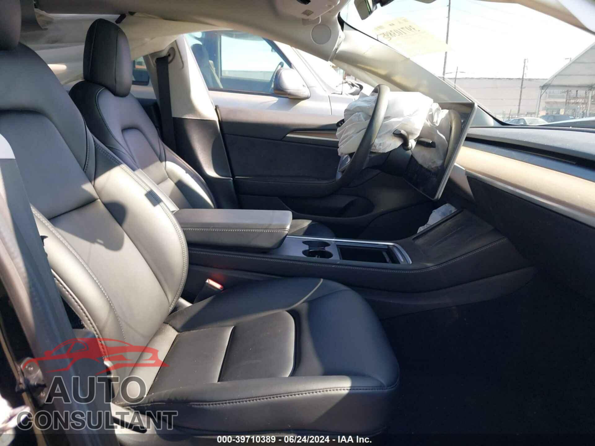 TESLA MODEL 3 2021 - 5YJ3E1EB7MF075798
