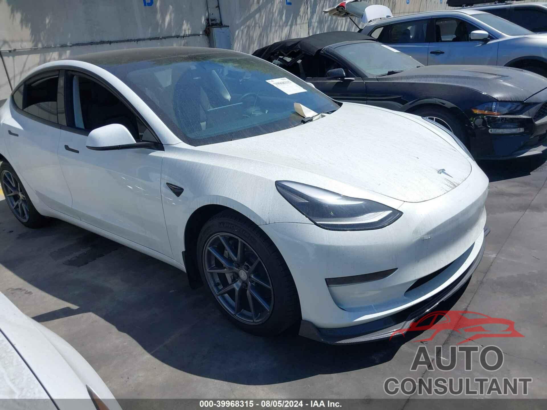 TESLA MODEL 3 2022 - 5YJ3E1EA8NF344500