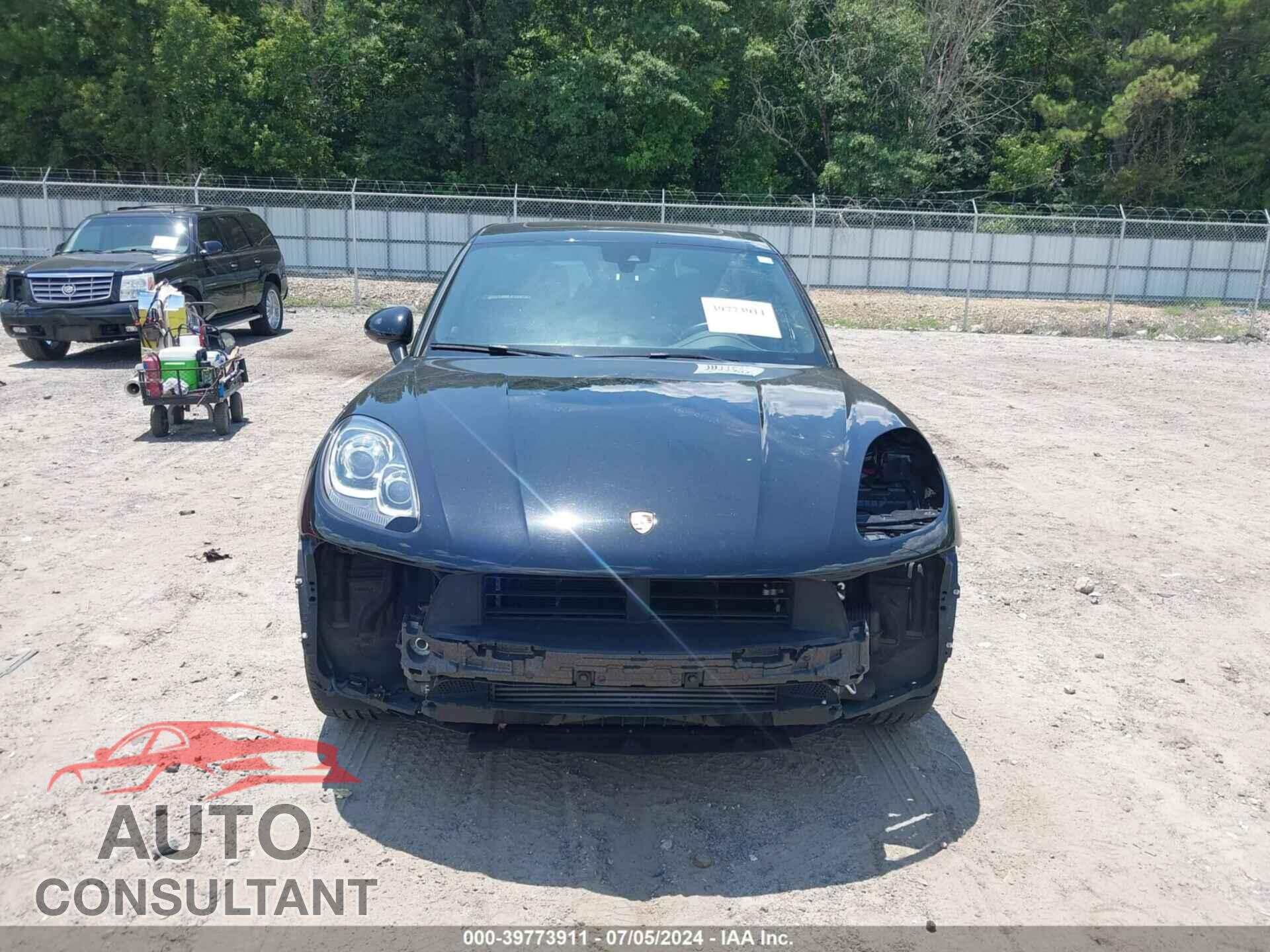 PORSCHE MACAN 2018 - WP1AA2A55JLB23542