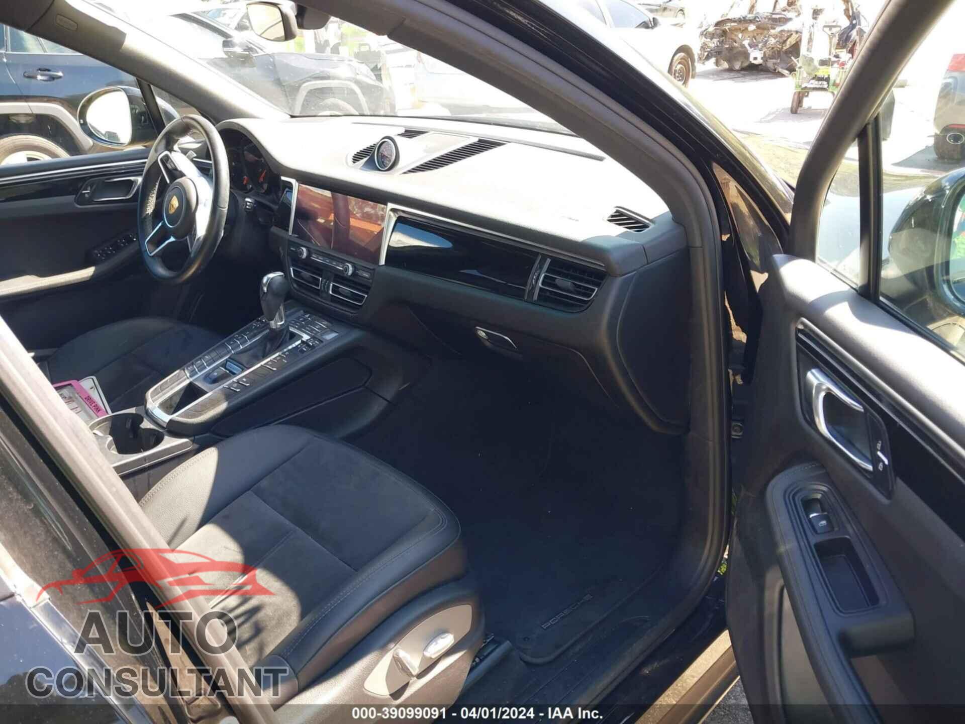 PORSCHE MACAN 2019 - WP1AA2A58KLB02587