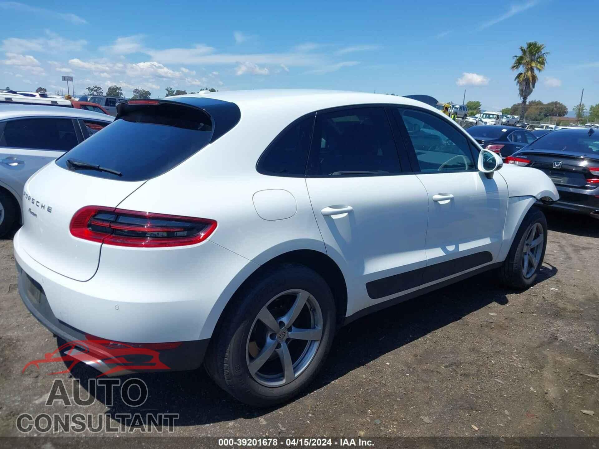 PORSCHE MACAN 2018 - WP1AA2A55JLB19913