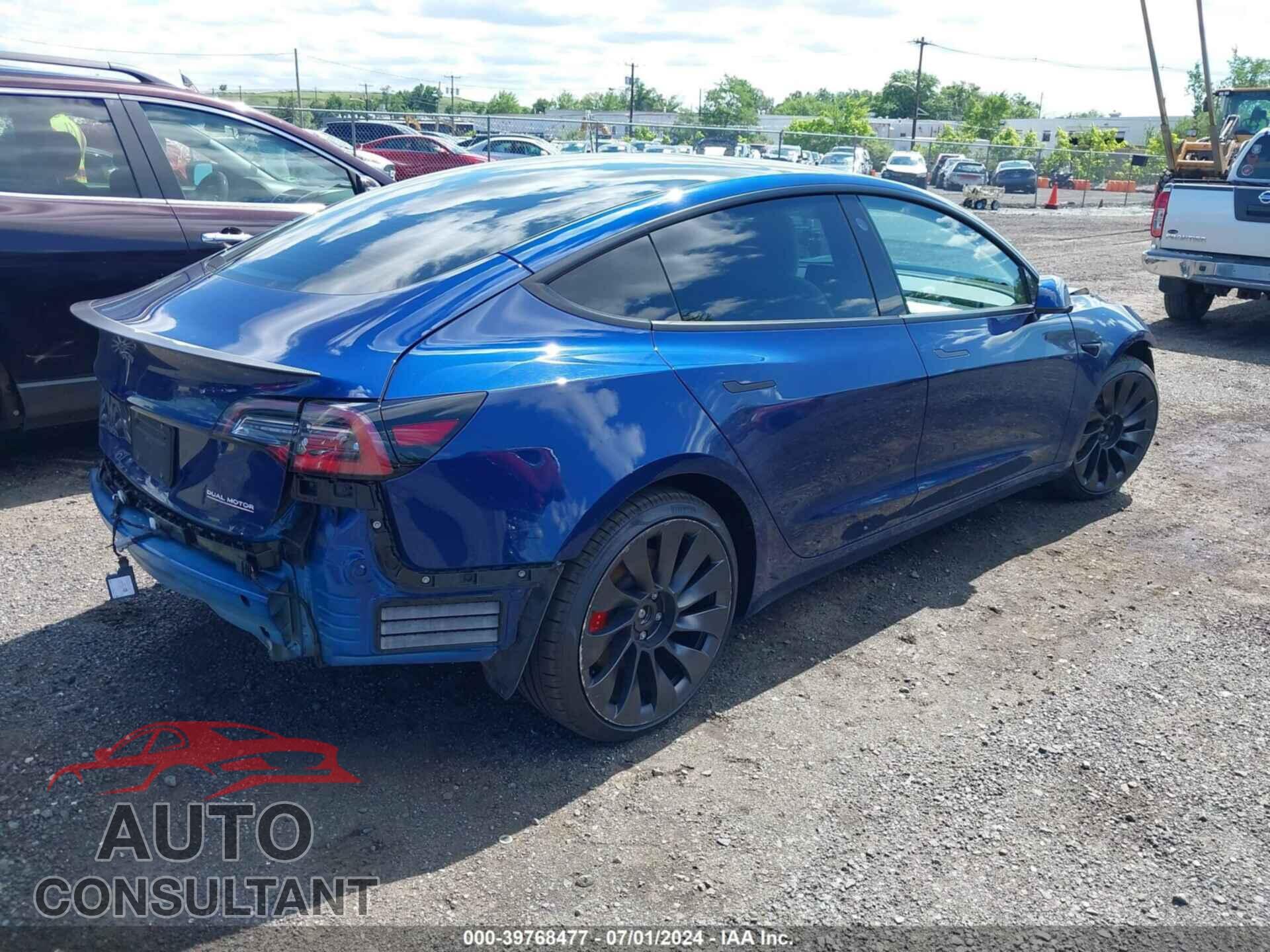 TESLA MODEL 3 2022 - 5YJ3E1EC4NF263740