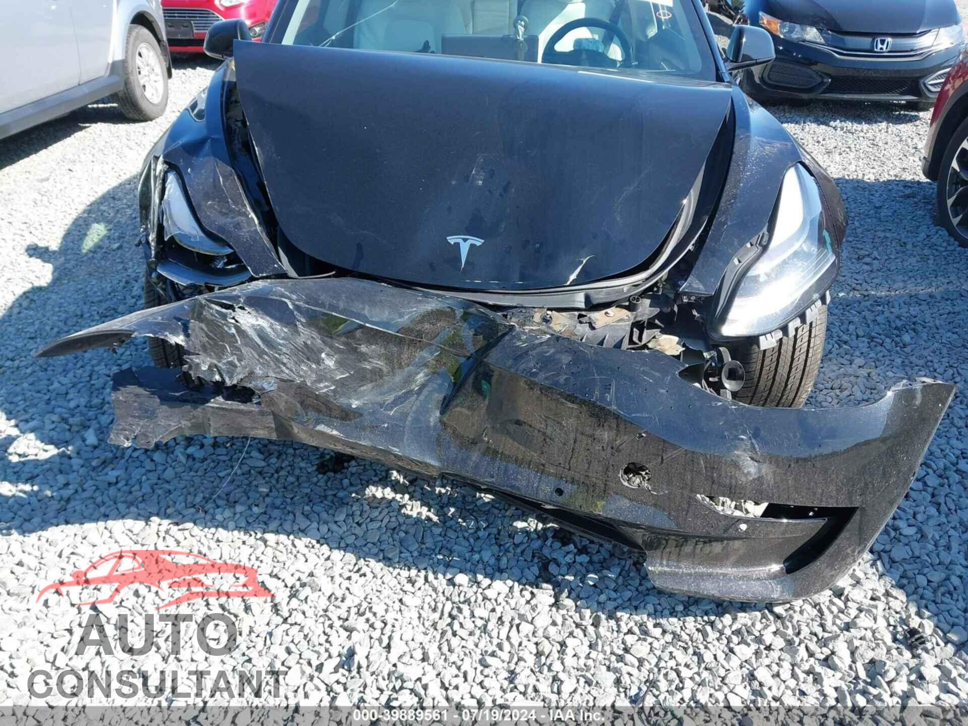 TESLA MODEL 3 2021 - 5YJ3E1EB8MF995875