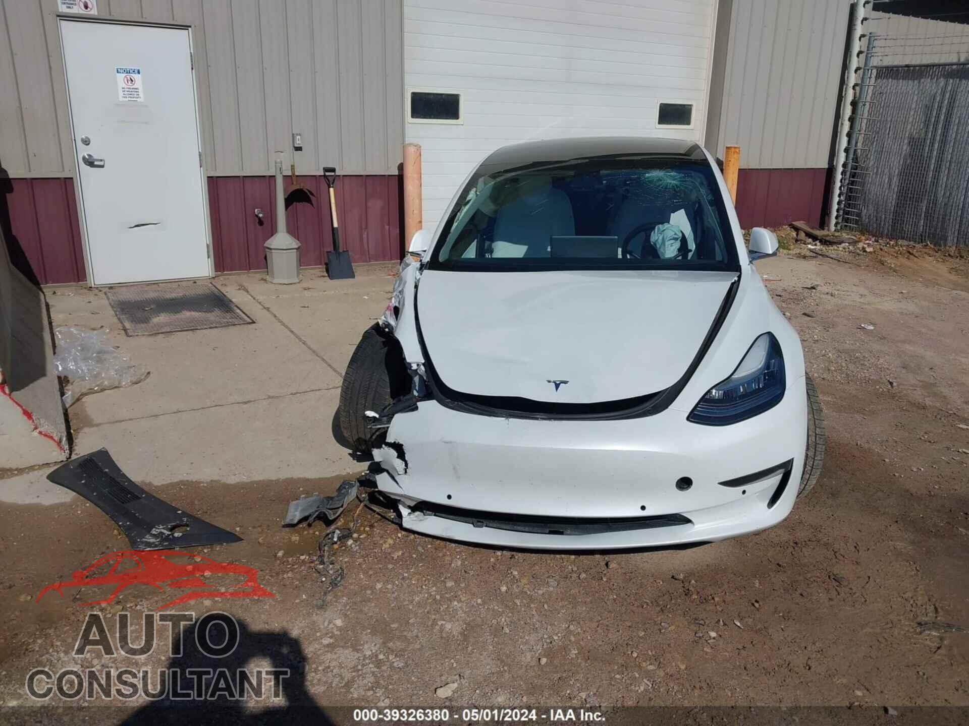 TESLA MODEL 3 2019 - 5YJ3E1EB2KF470095