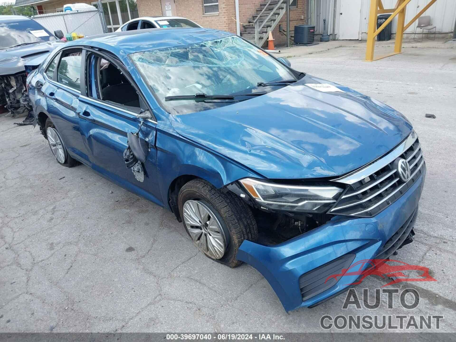 VOLKSWAGEN JETTA 2019 - 3VWC57BUXKM170676