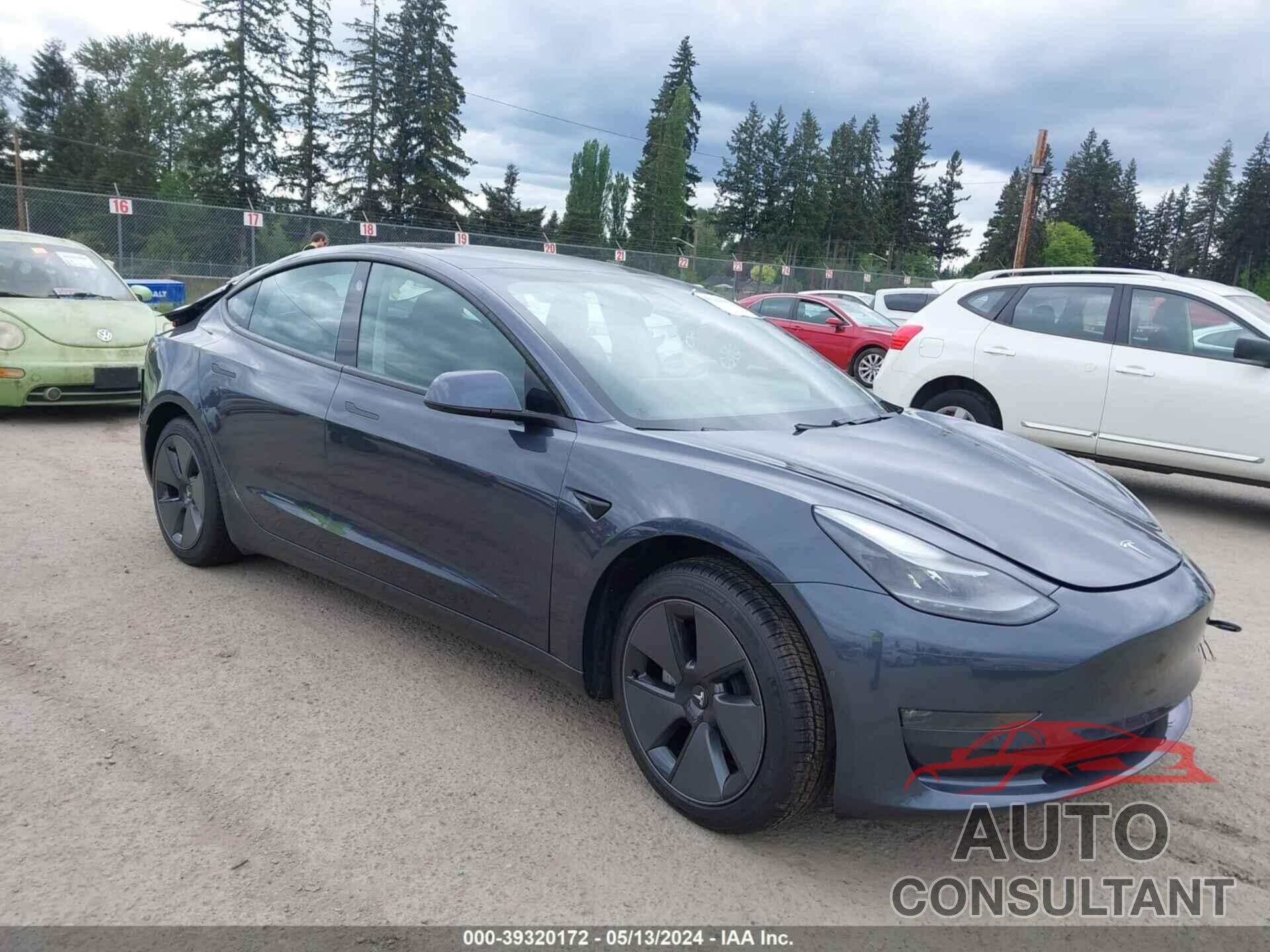 TESLA MODEL 3 2021 - 5YJ3E1EB1MF929006