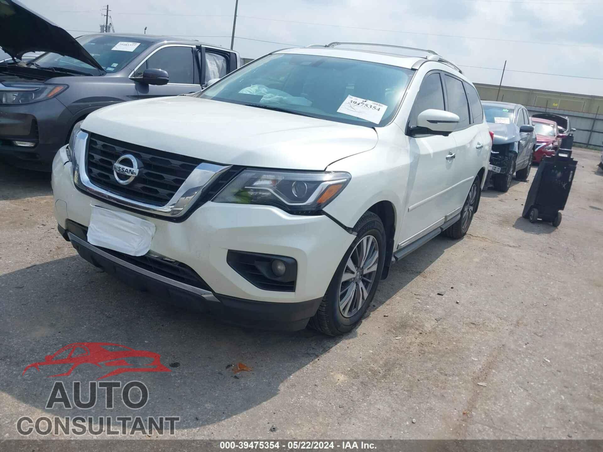 NISSAN PATHFINDER 2017 - 5N1DR2MN6HC694675