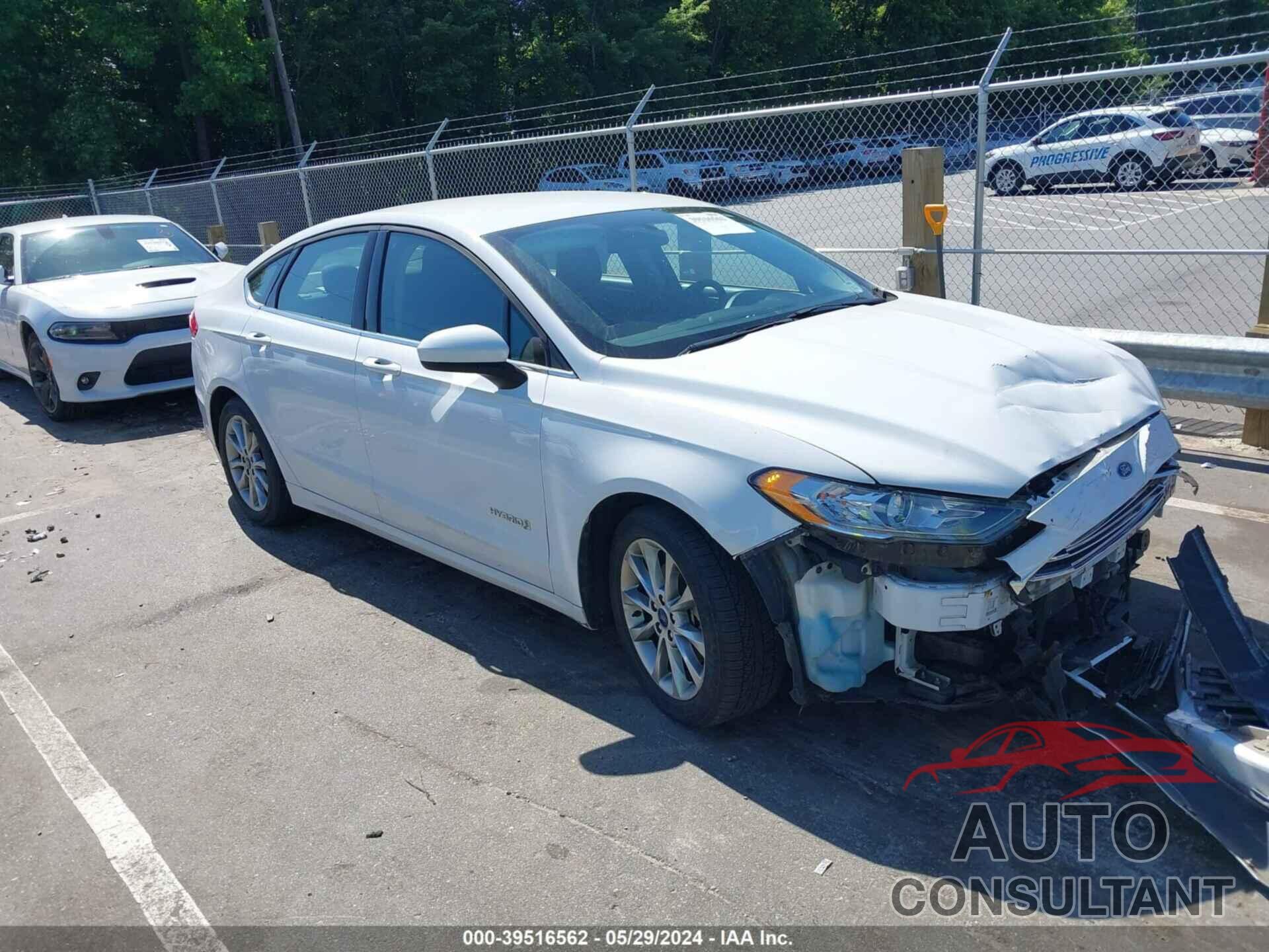 FORD FUSION HYBRID 2017 - 3FA6P0LU1HR385347