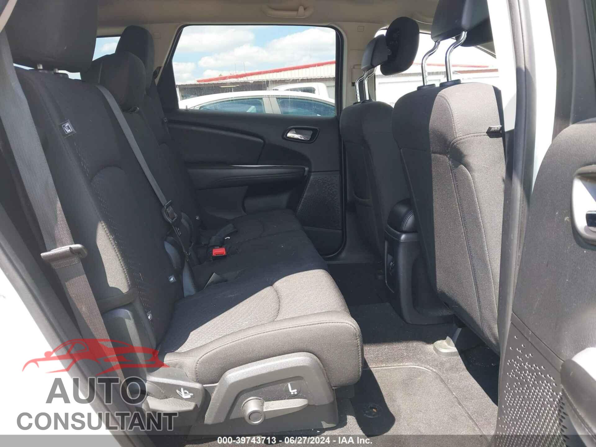 DODGE JOURNEY 2017 - 3C4PDCGG4HT701811