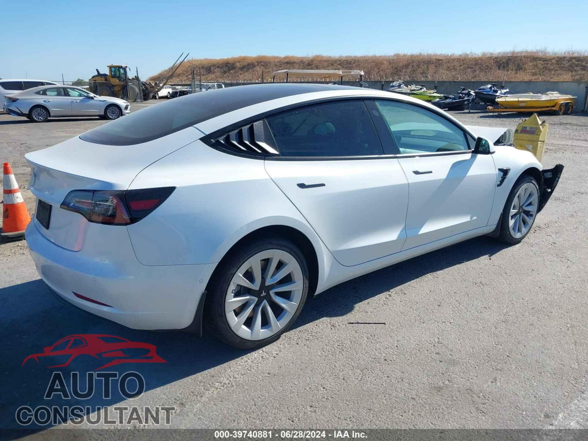 TESLA MODEL 3 2022 - 5YJ3E1EA4NF154404