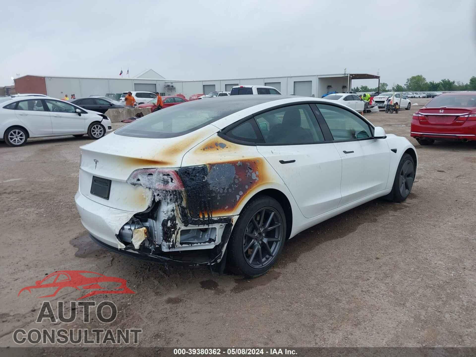 TESLA MODEL 3 2023 - 5YJ3E1EA5PF483339