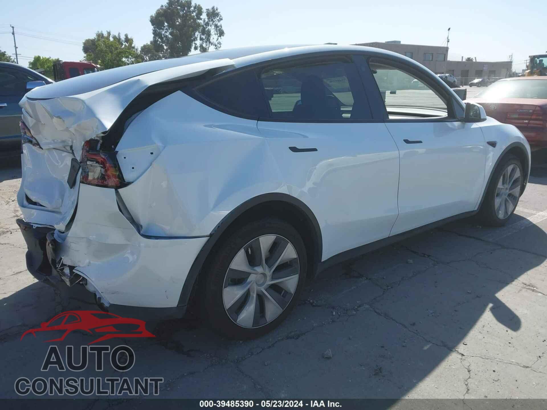 TESLA MODEL Y 2023 - 7SAYGDEE7PF628498