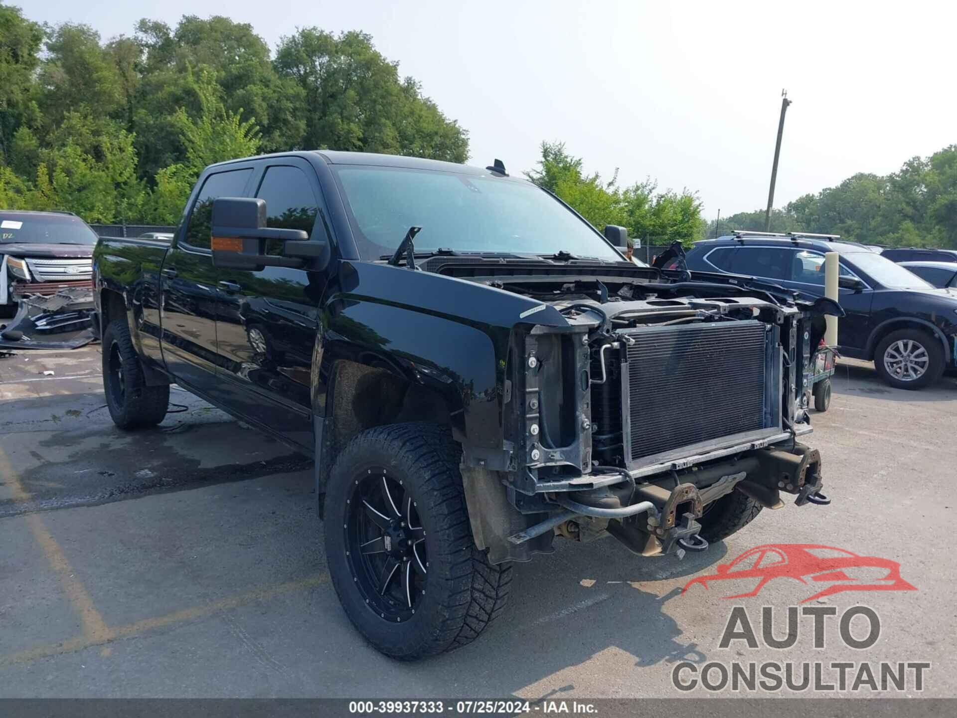 CHEVROLET SILVERADO 1500 2017 - 3GCUKREC9HG457464