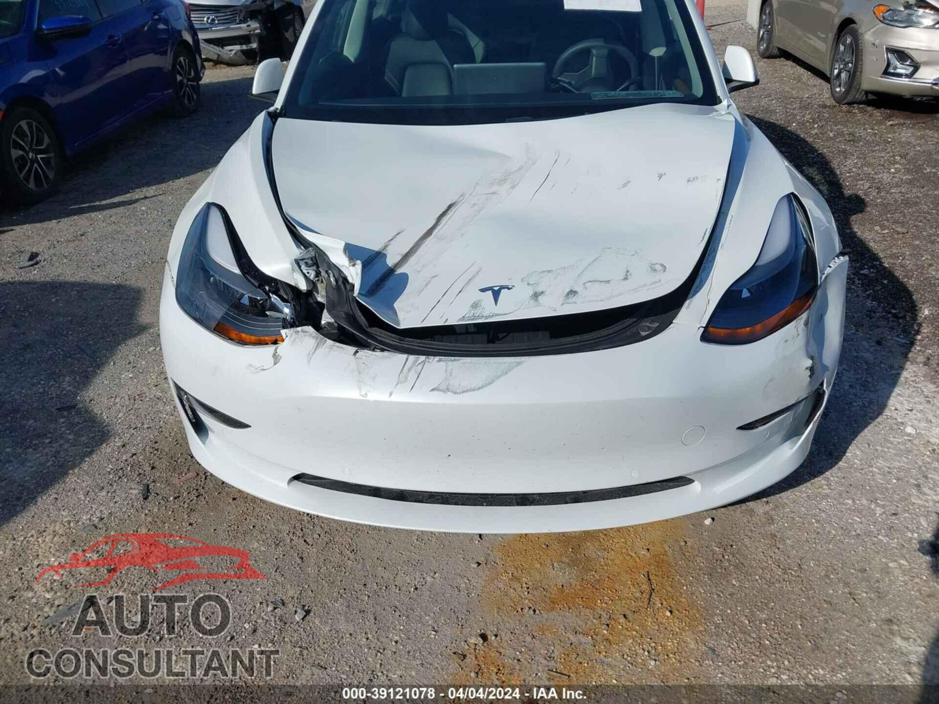 TESLA MODEL 3 2022 - 5YJ3E1EAXNF318142