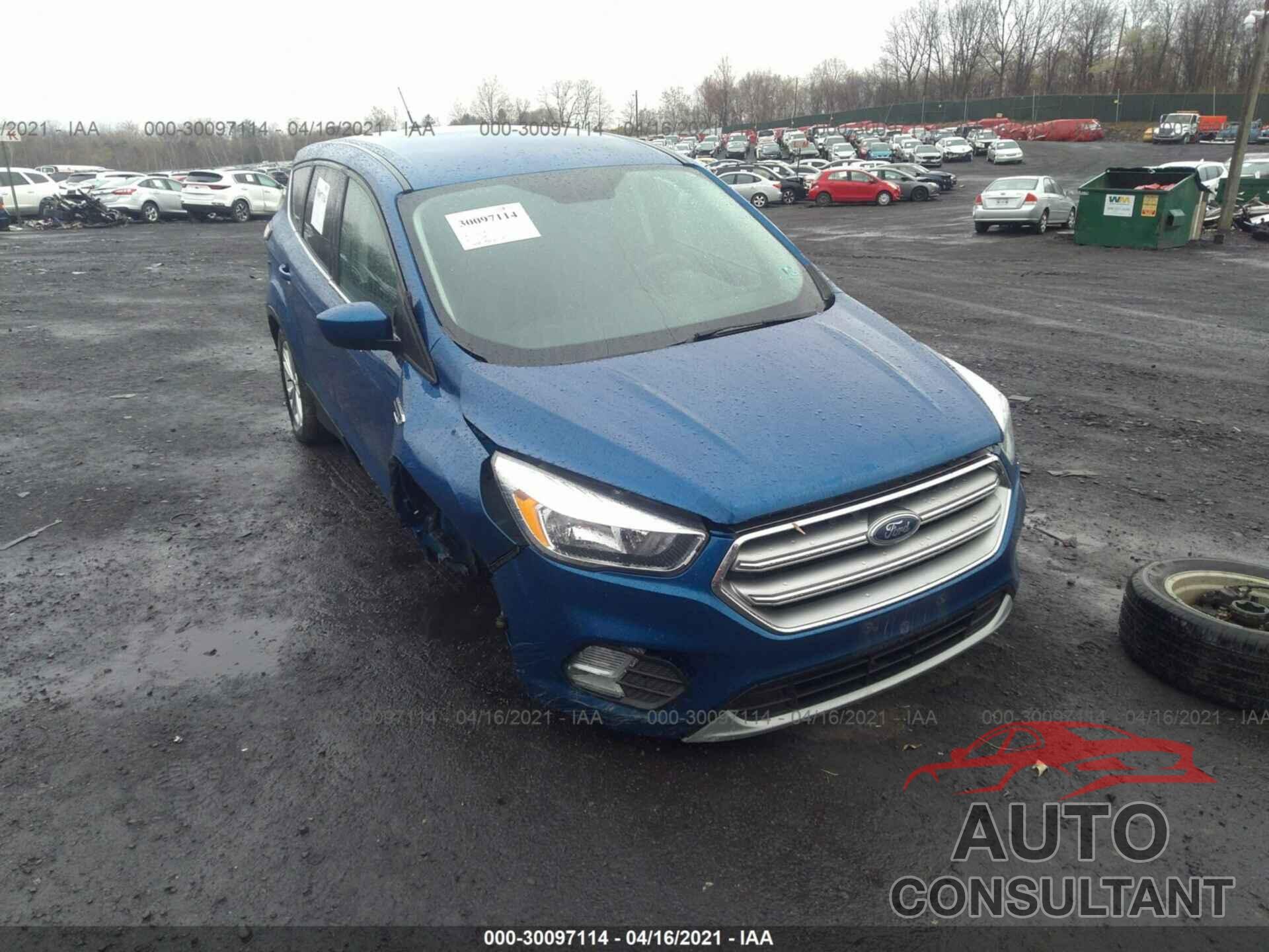 FORD ESCAPE 2017 - 1FMCU9G92HUD99858