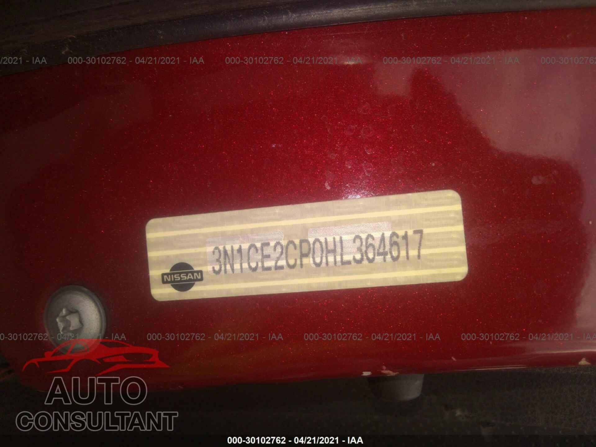 NISSAN VERSA NOTE 2017 - 3N1CE2CP0HL364617