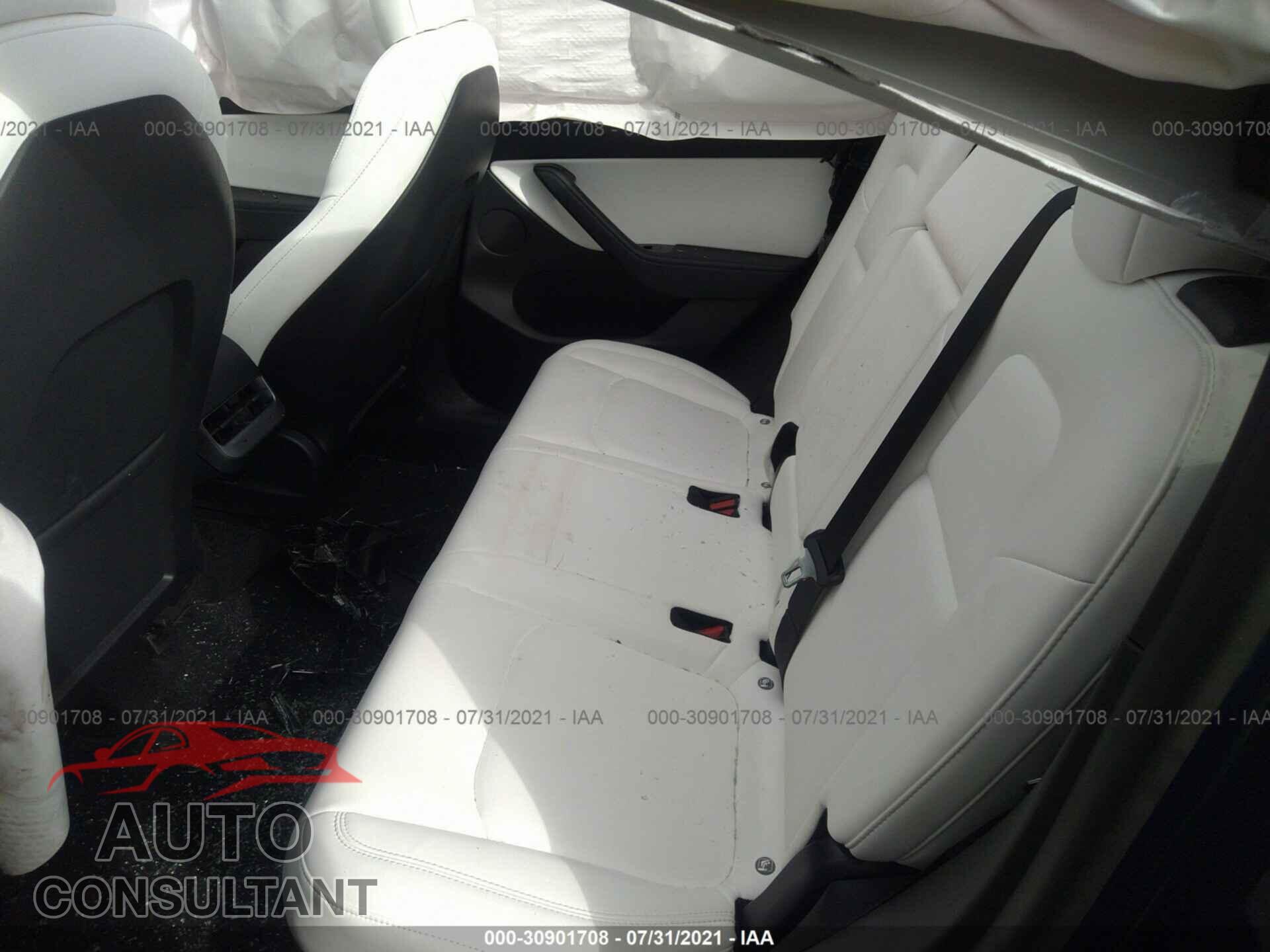 TESLA MODEL Y 2020 - 5YJYGDEEXLF046077