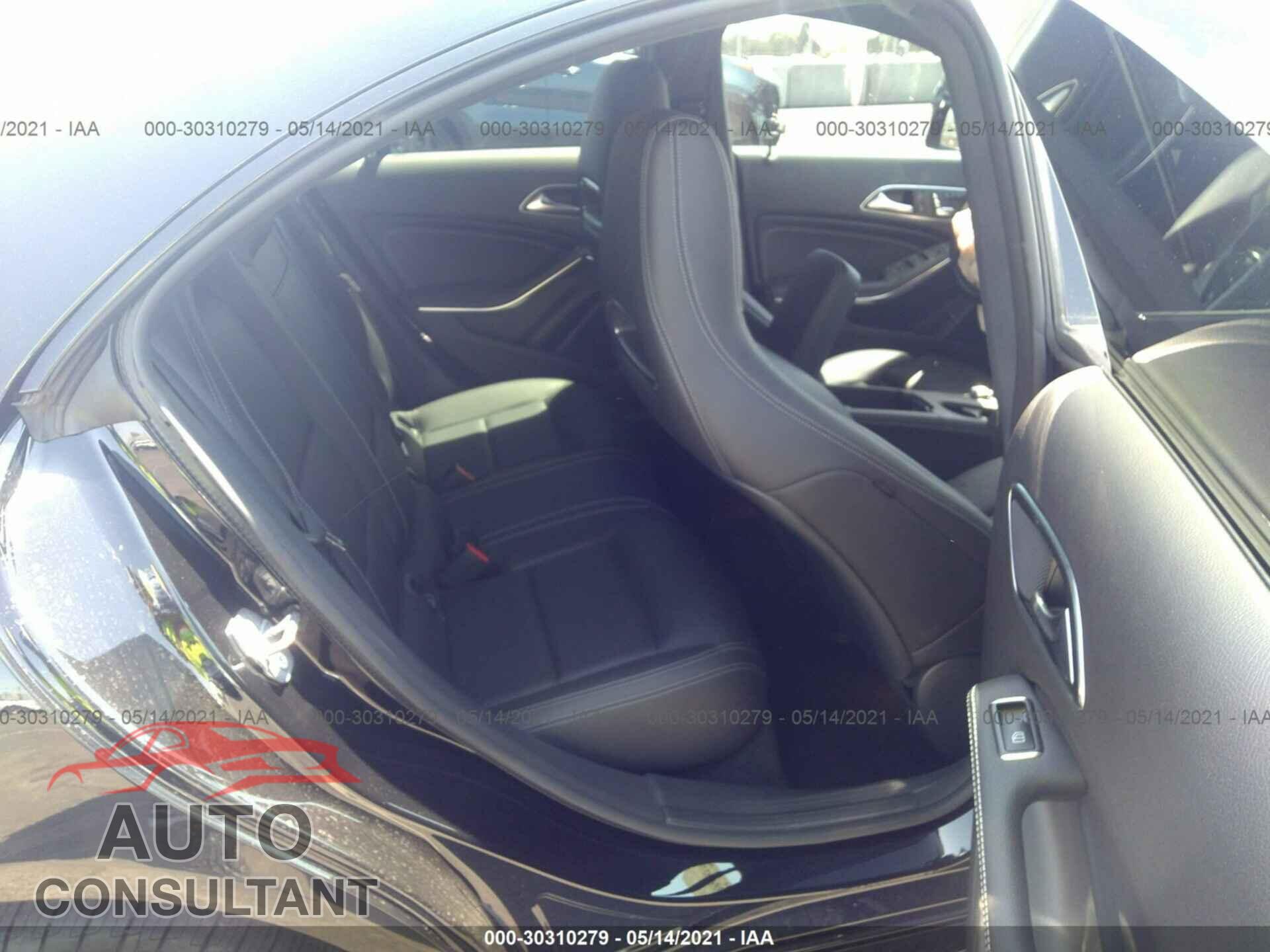 MERCEDES-BENZ CLA 2018 - WDDSJ4EB6JN653787