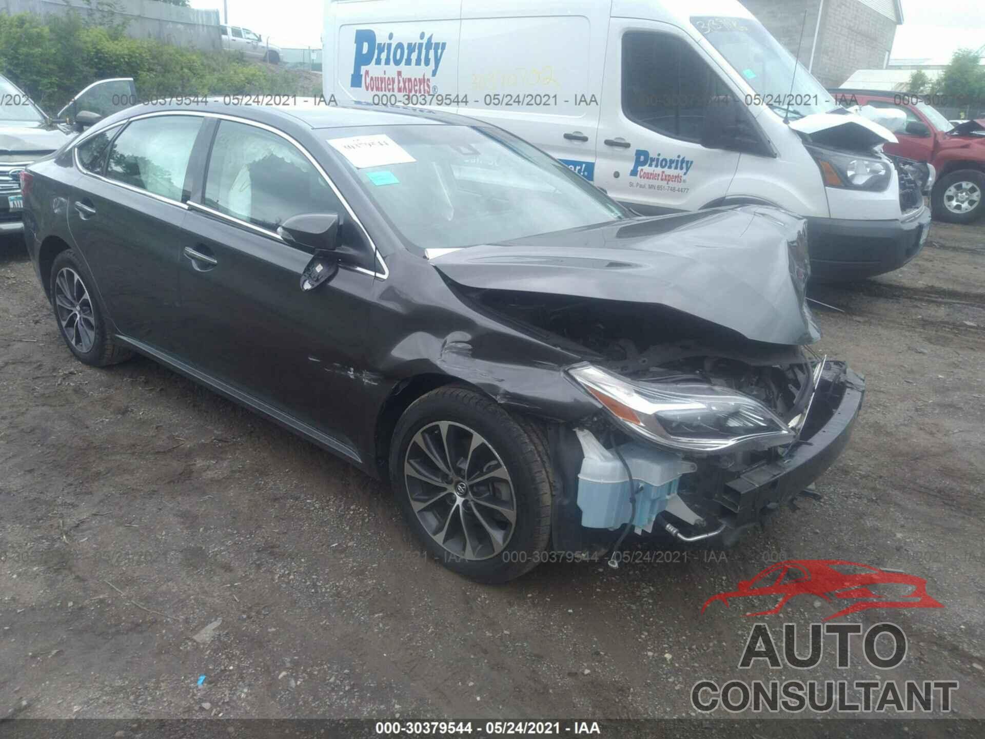 TOYOTA AVALON 2018 - 4T1BK1EB9JU284480