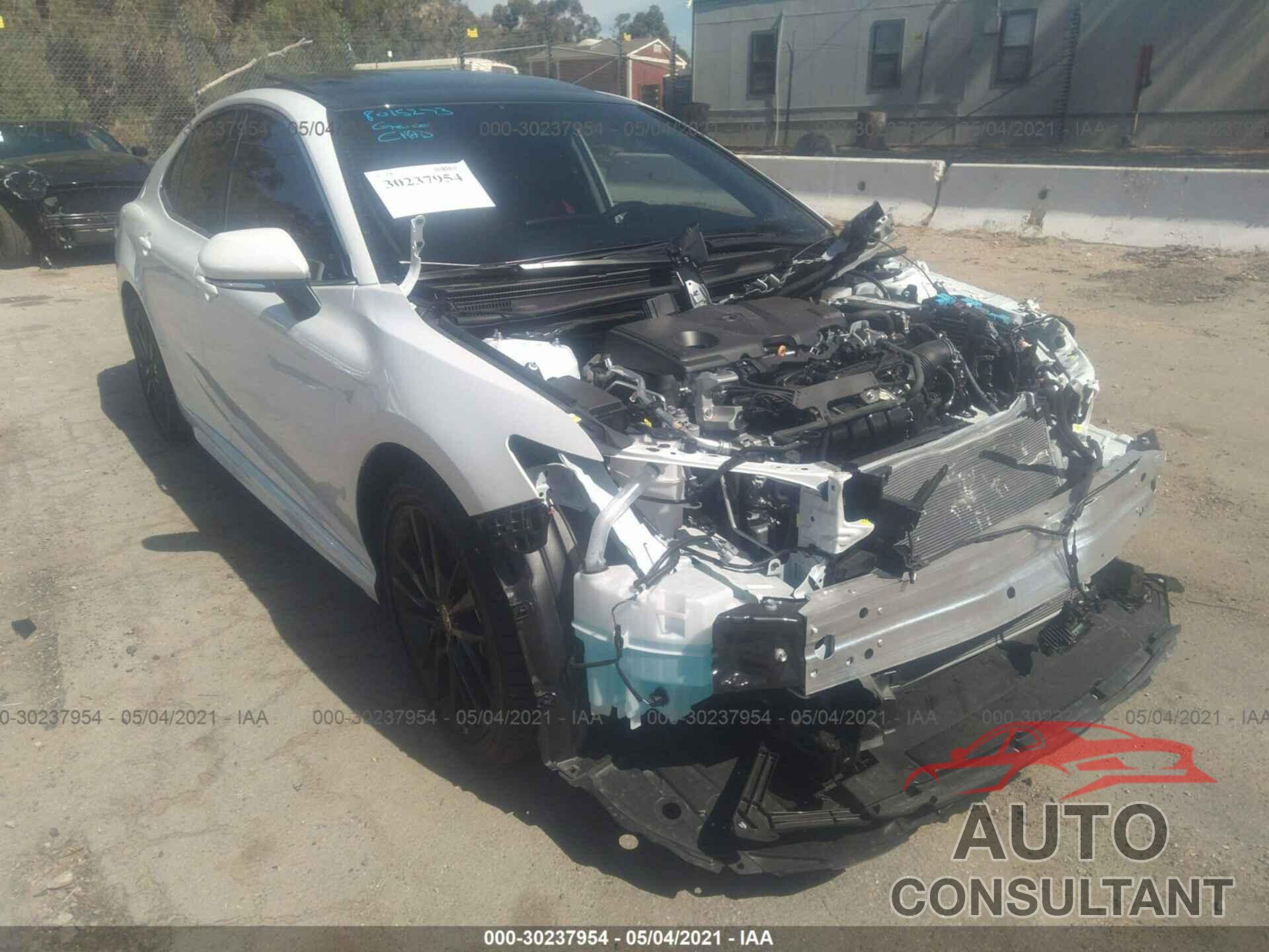 TOYOTA CAMRY 2021 - 4T1K61AK2MU546208
