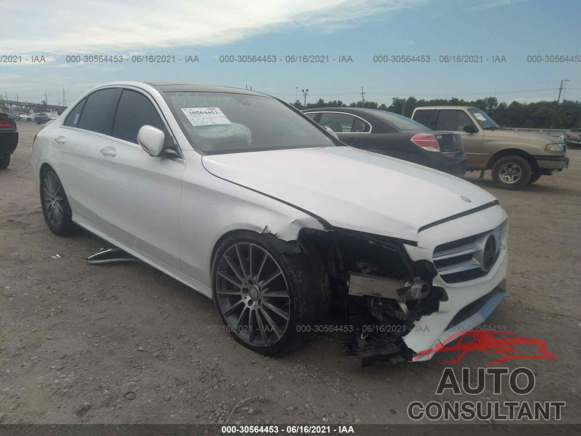 MERCEDES-BENZ C-CLASS 2017 - 55SWF4JB5HU182550