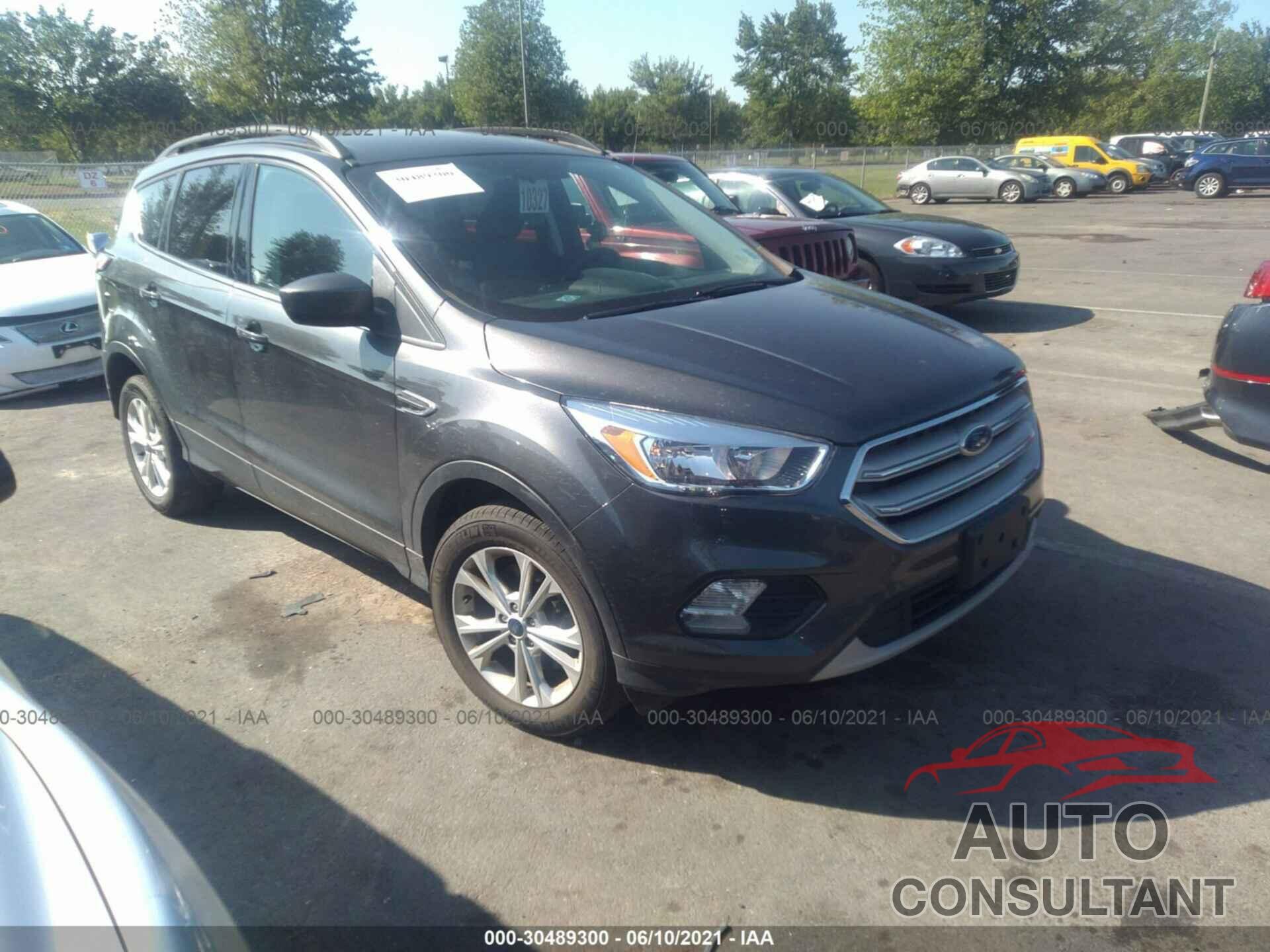 FORD ESCAPE 2018 - 1FMCU0G91JUB48623