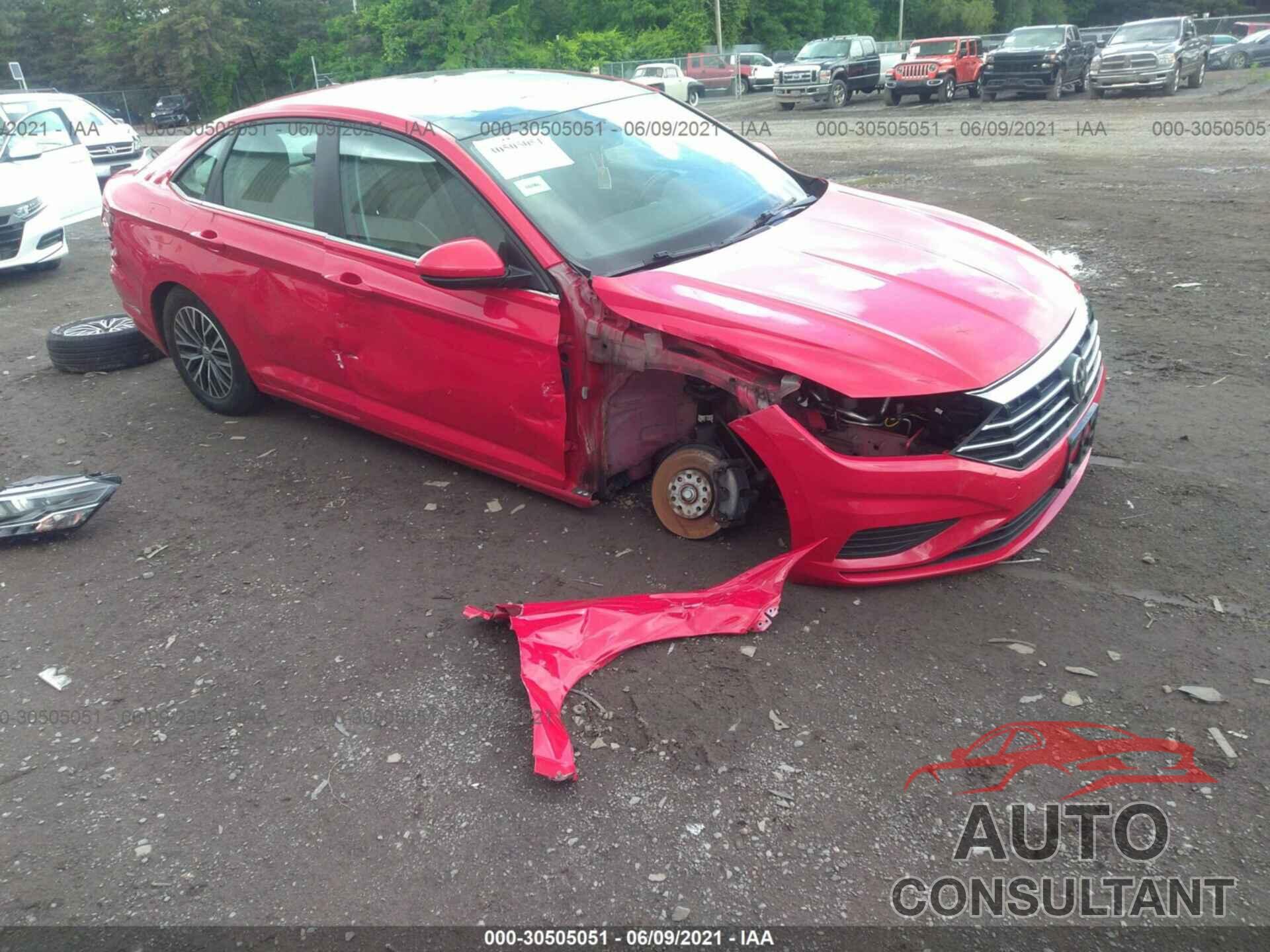 VOLKSWAGEN JETTA 2019 - 3VWC57BU0KM062910