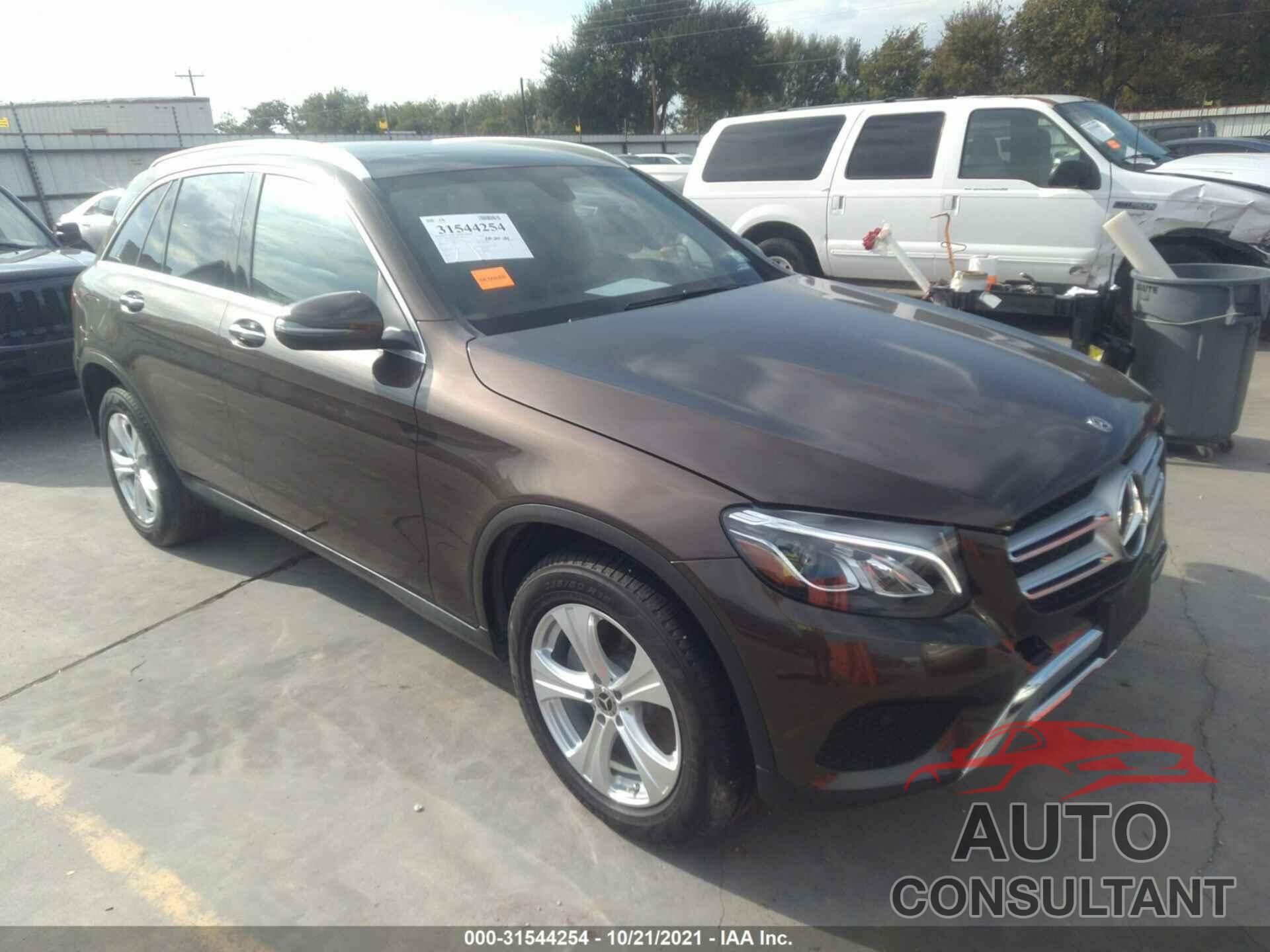 MERCEDES-BENZ GLC 2018 - WDC0G4JB8JV111123