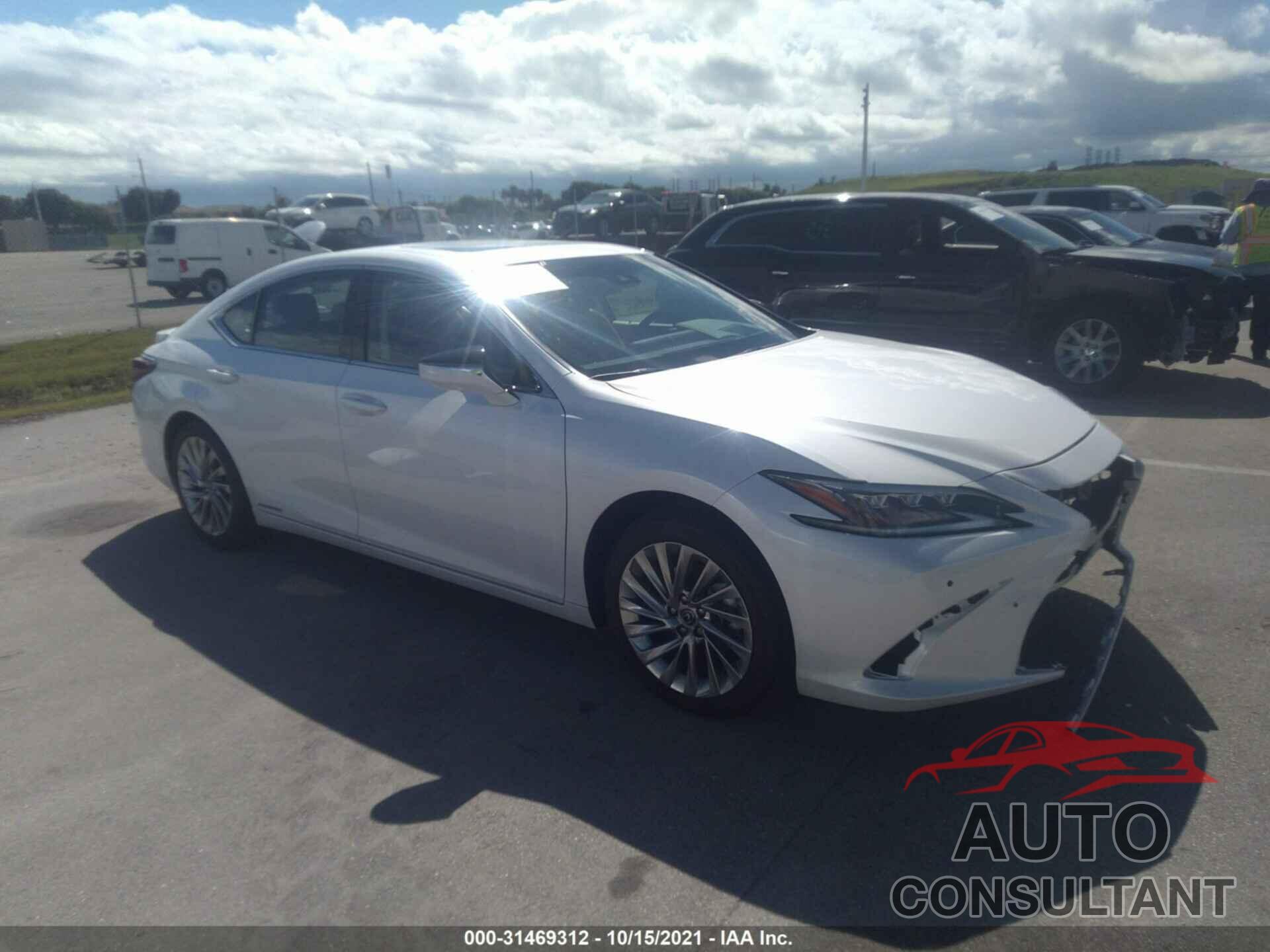 LEXUS ES 2021 - 58AFA1C1XMU004951