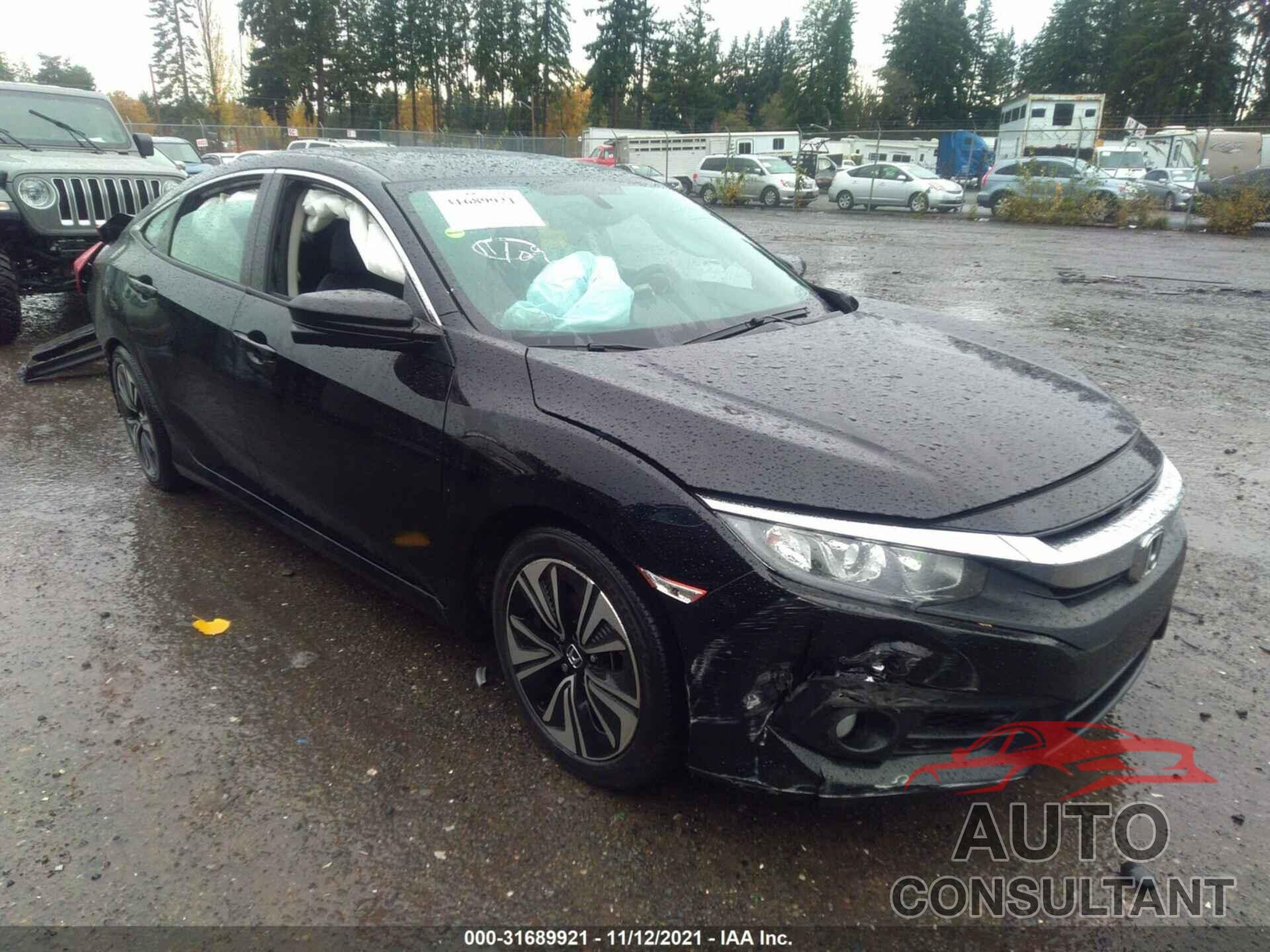 HONDA CIVIC SEDAN 2017 - 19XFC1F74HE012277