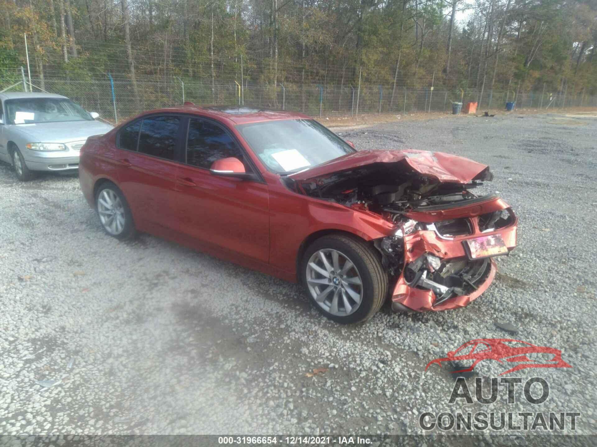 BMW 3 SERIES 2018 - WBA8A3C50JA492305