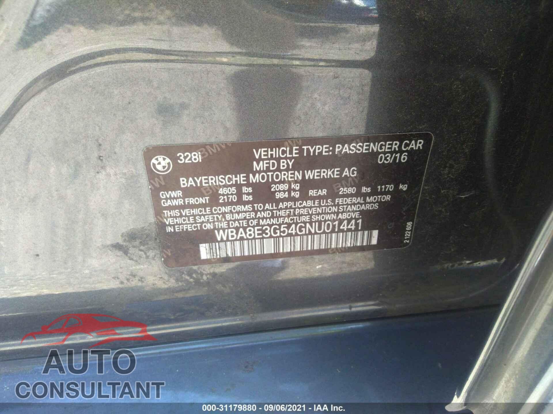 BMW 3 SERIES 2016 - WBA8E3G54GNU01441