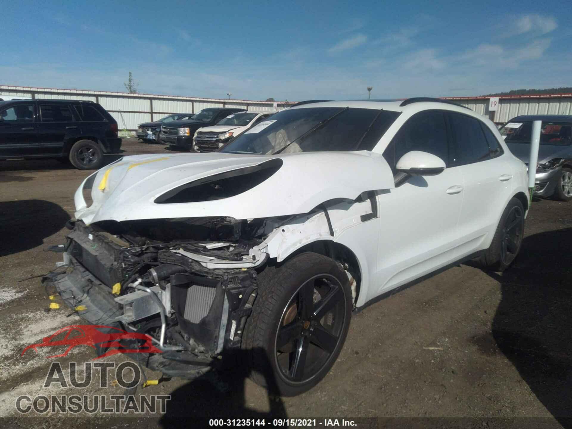 PORSCHE MACAN 2017 - WP1AB2A59HLB11515
