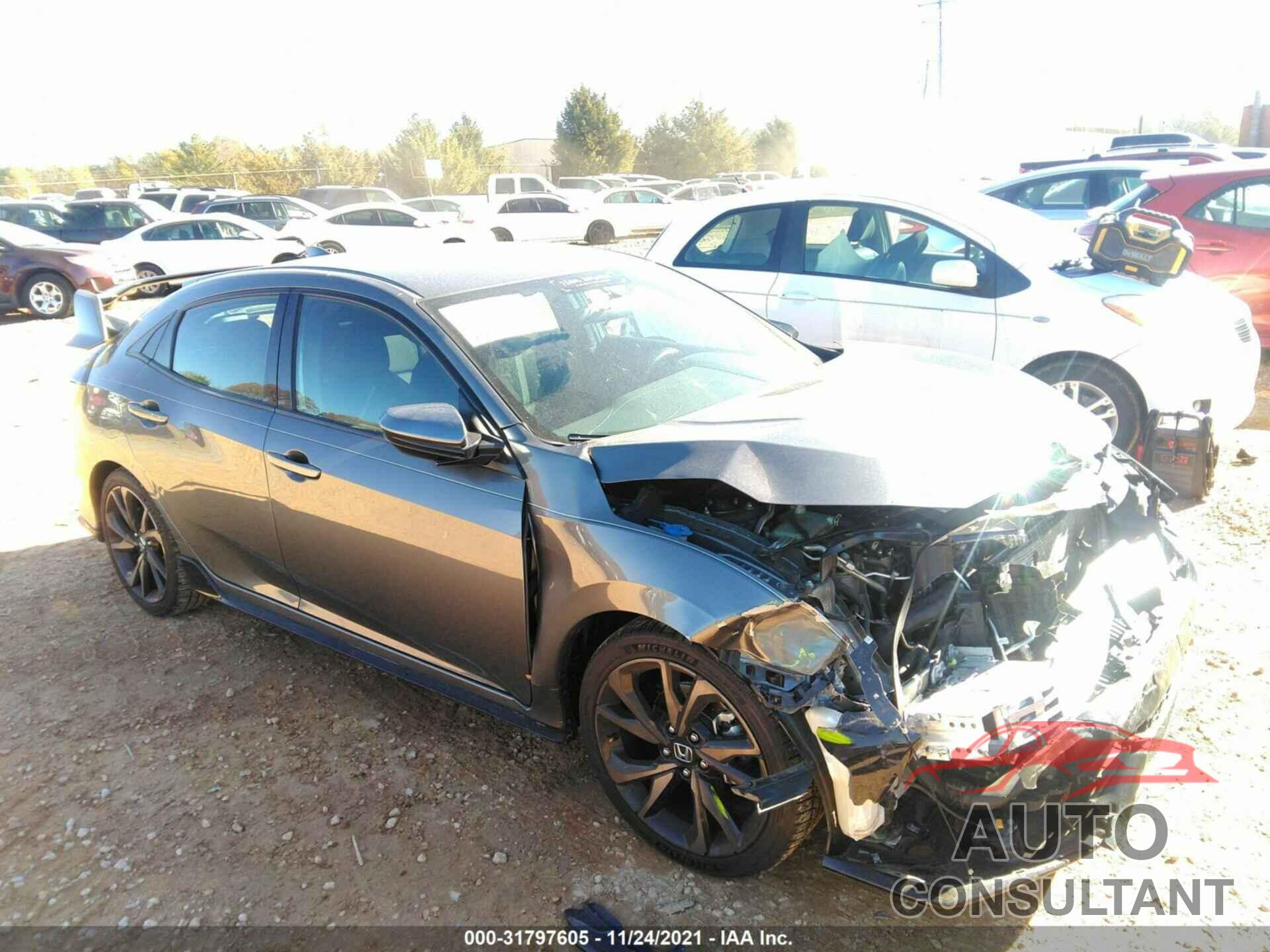 HONDA CIVIC HATCHBACK 2018 - SHHFK7G42JU210235