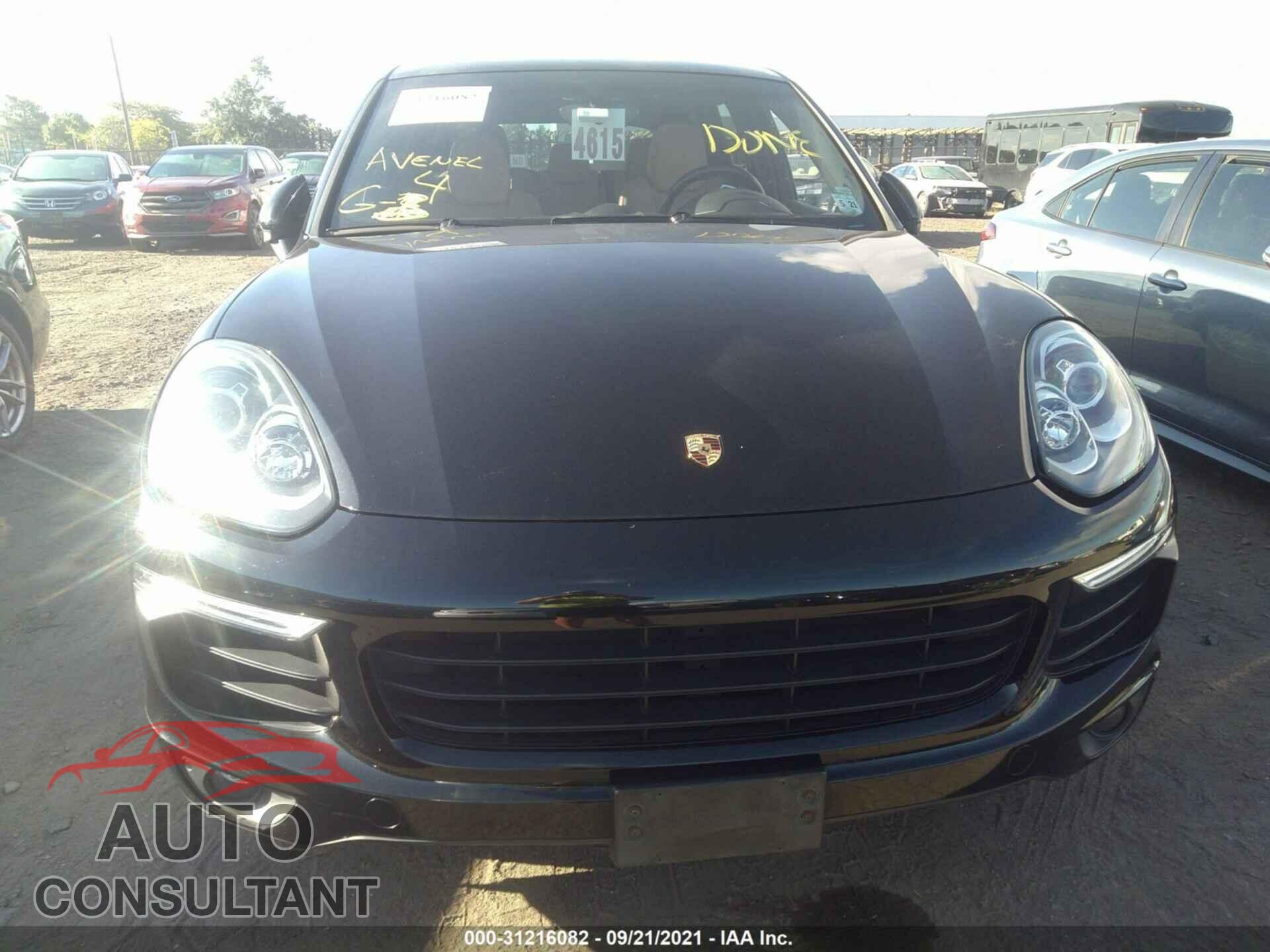 PORSCHE CAYENNE 2016 - WP1AA2A25GLA11550