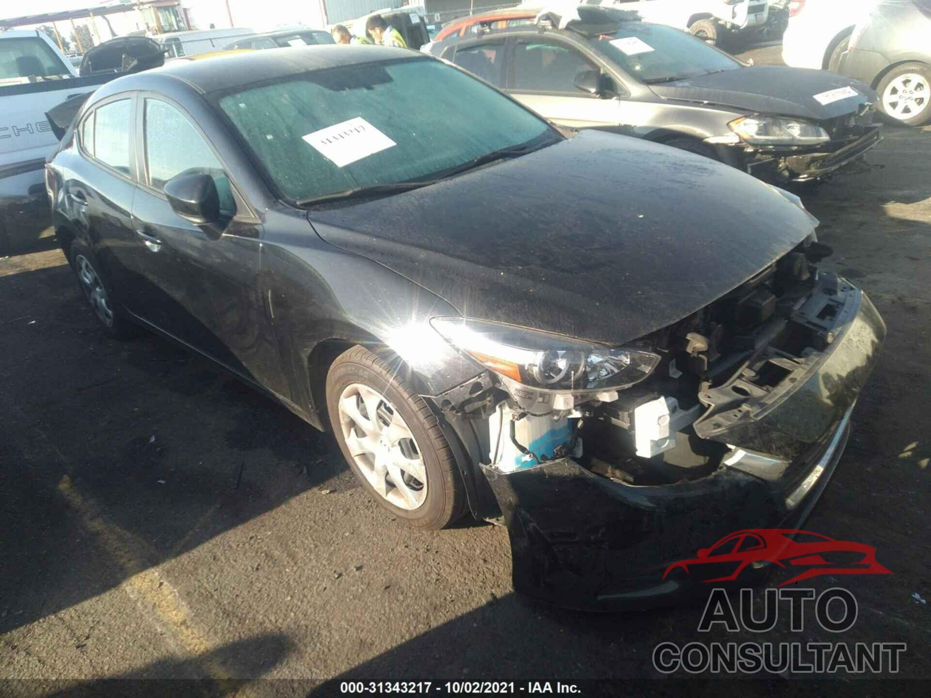 MAZDA MAZDA3 4-DOOR 2017 - JM1BN1U75H1129414