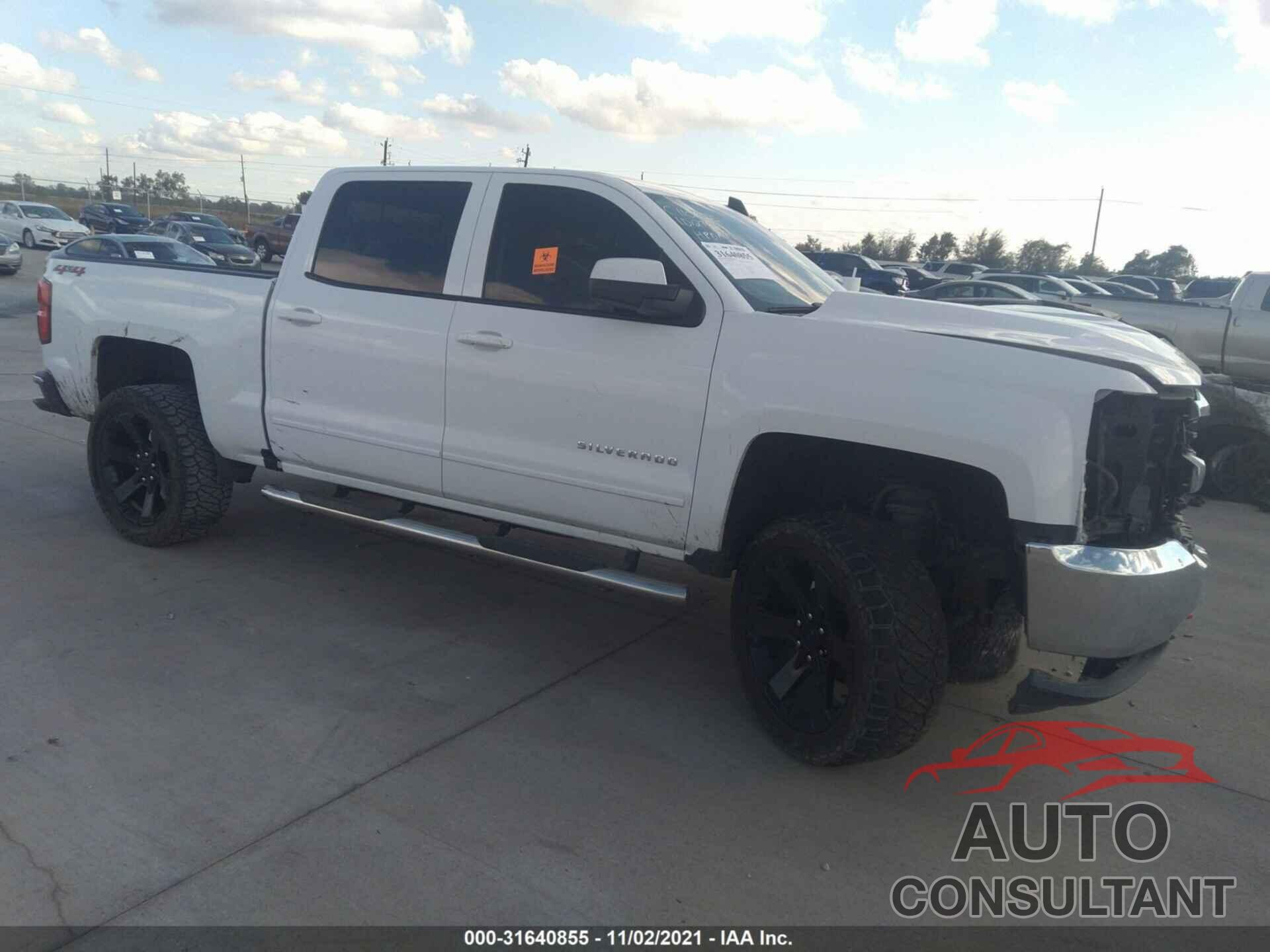 CHEVROLET SILVERADO 1500 2018 - 3GCUKREC7JG321792