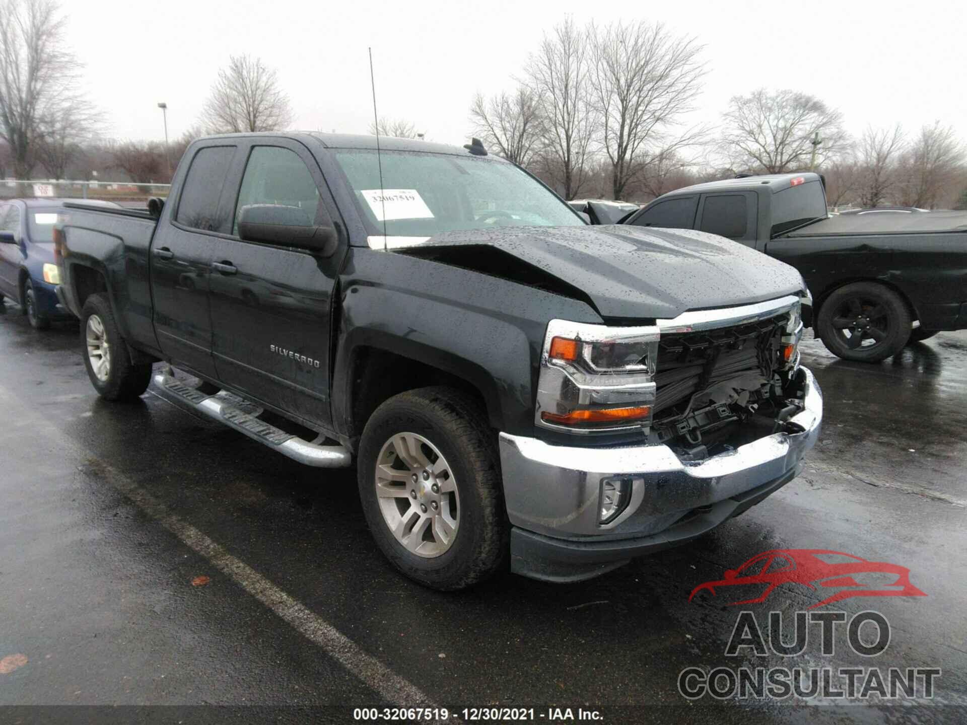 CHEVROLET SILVERADO 1500 2017 - 1GCVKREH6HZ187982