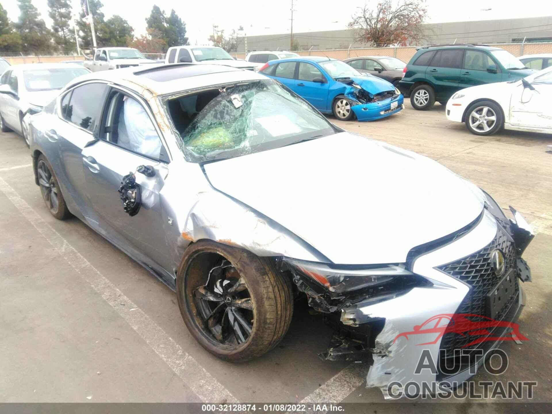 LEXUS IS 2021 - JTHGZ1B20M5047609