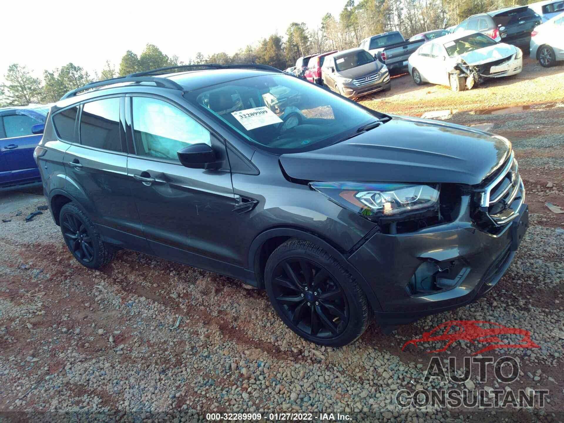 FORD ESCAPE 2017 - 1FMCU9GD9HUA11299