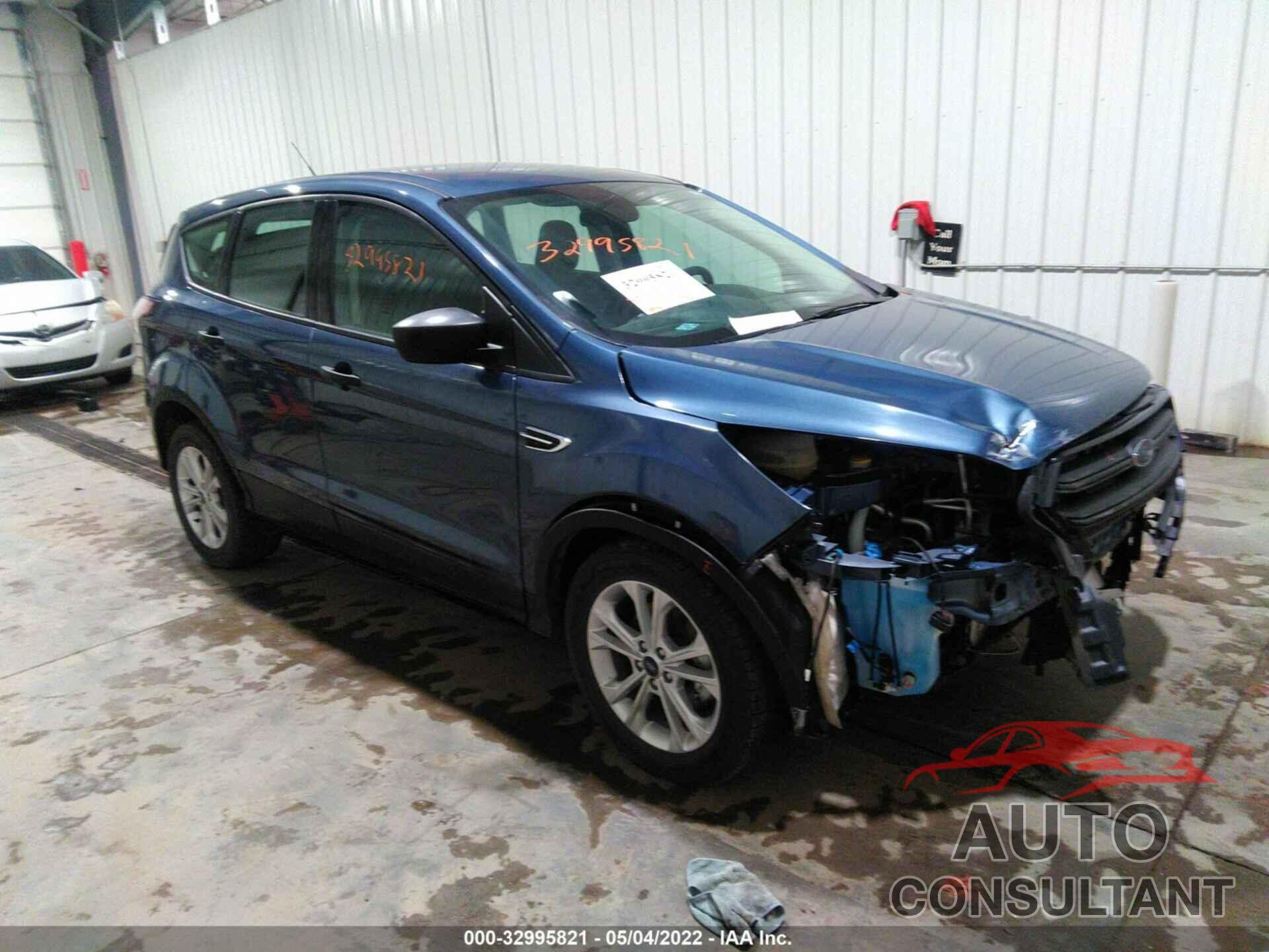 FORD ESCAPE 2018 - 1FMCU0F73JUB13758