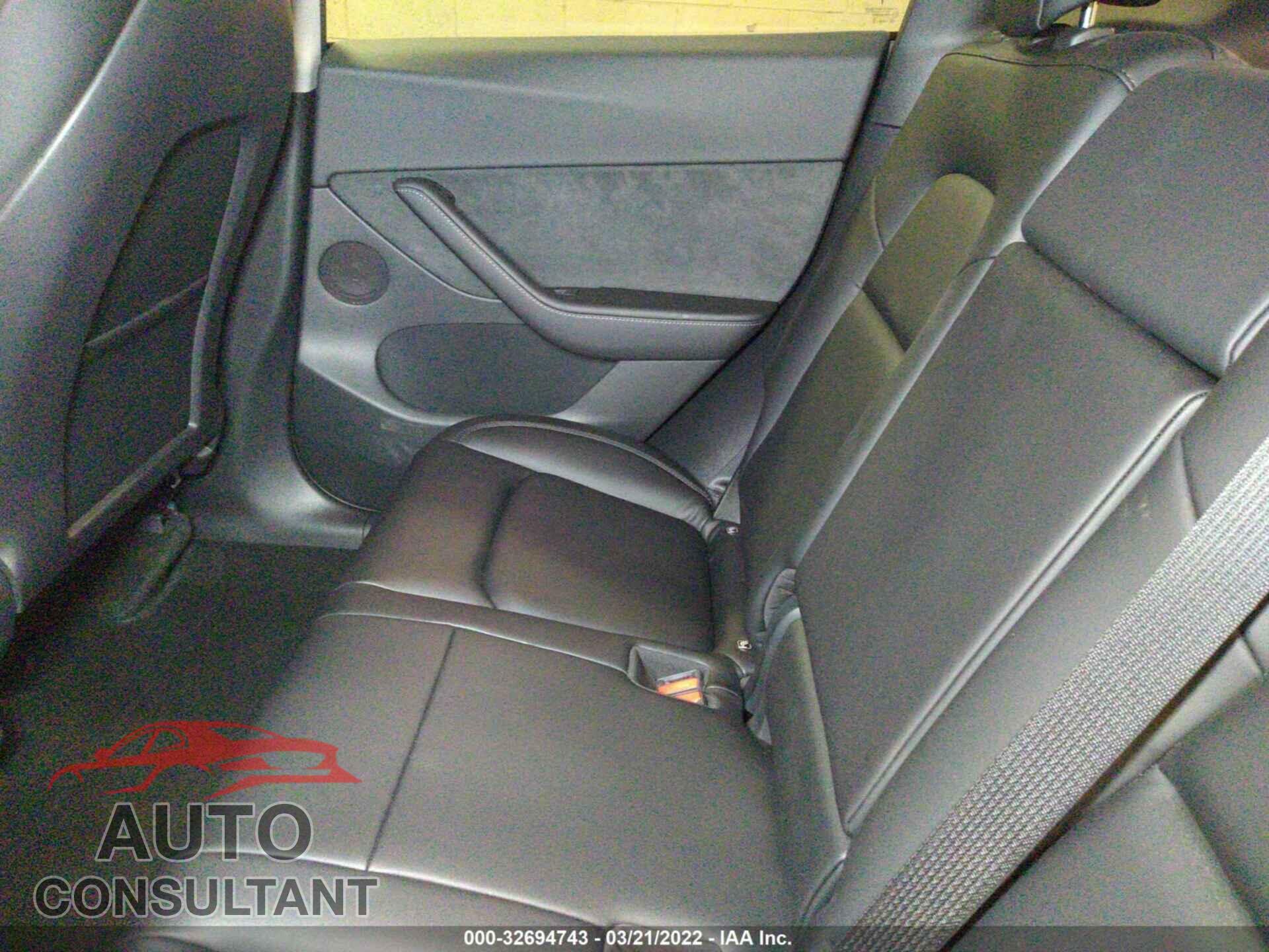 TESLA MODEL Y 2022 - 7SAYGDEF2NF319883