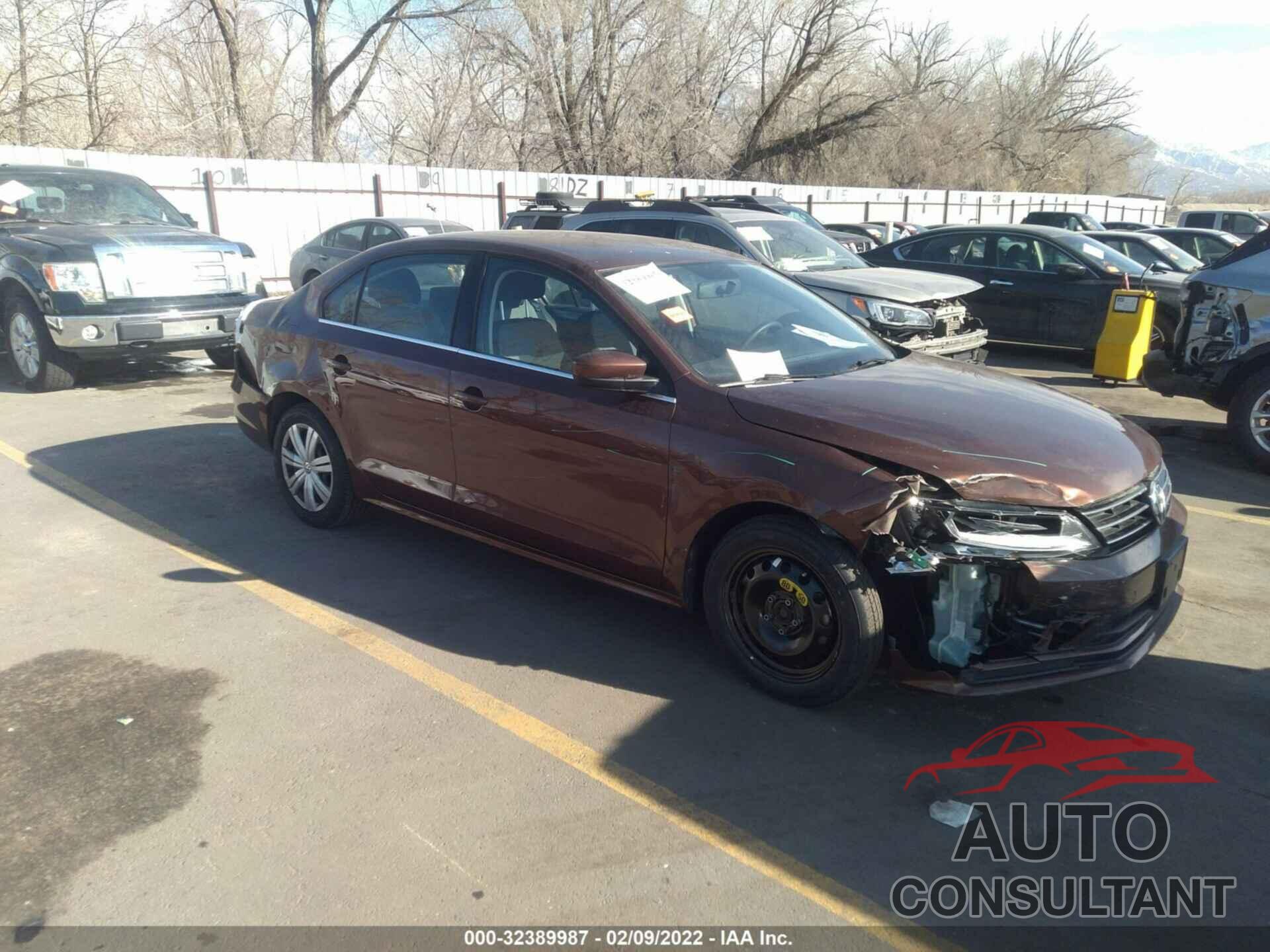 VOLKSWAGEN JETTA 2017 - 3VW2B7AJ0HM338457