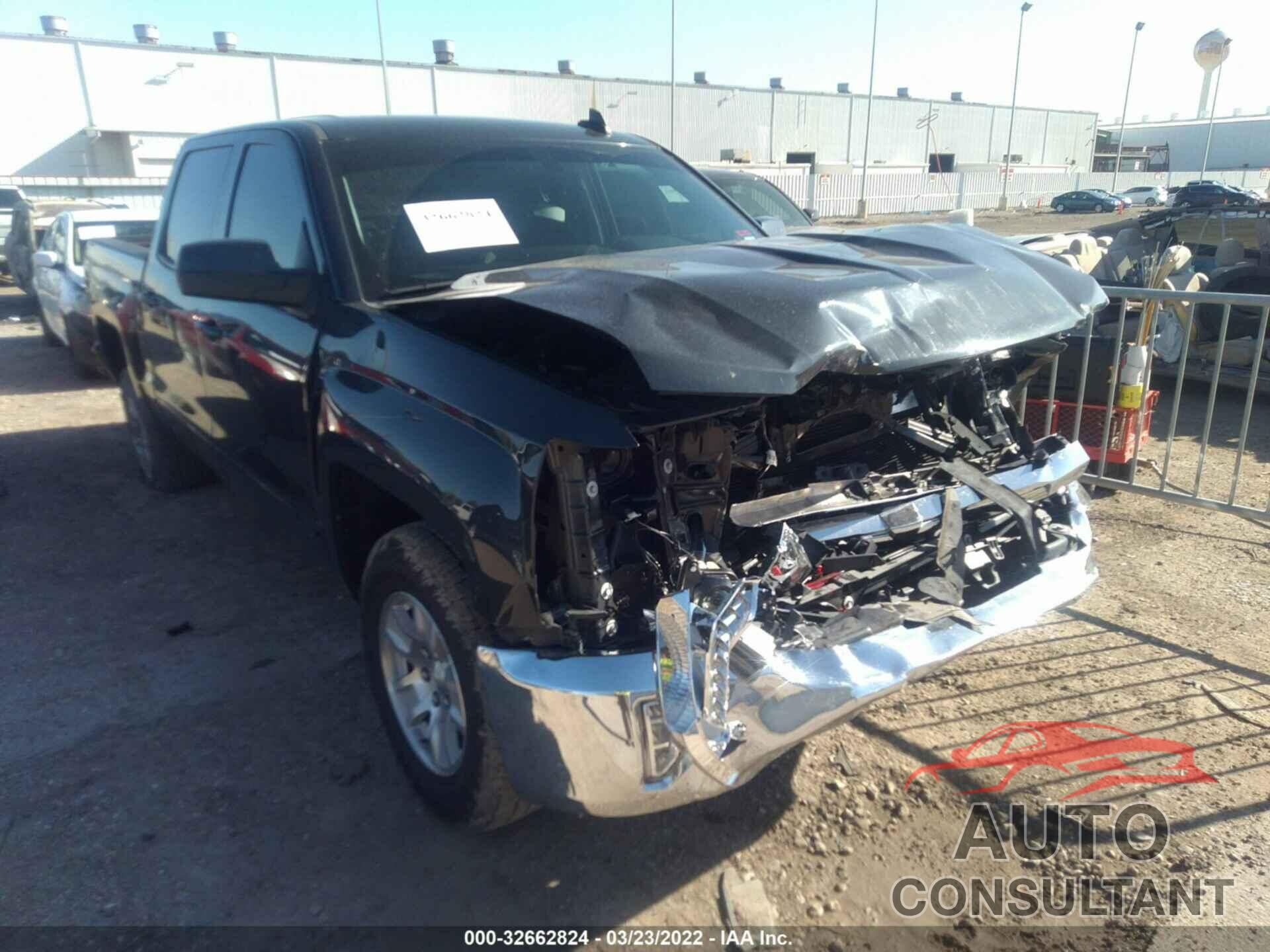 CHEVROLET SILVERADO 1500 2018 - 3GCPCREC9JG350589