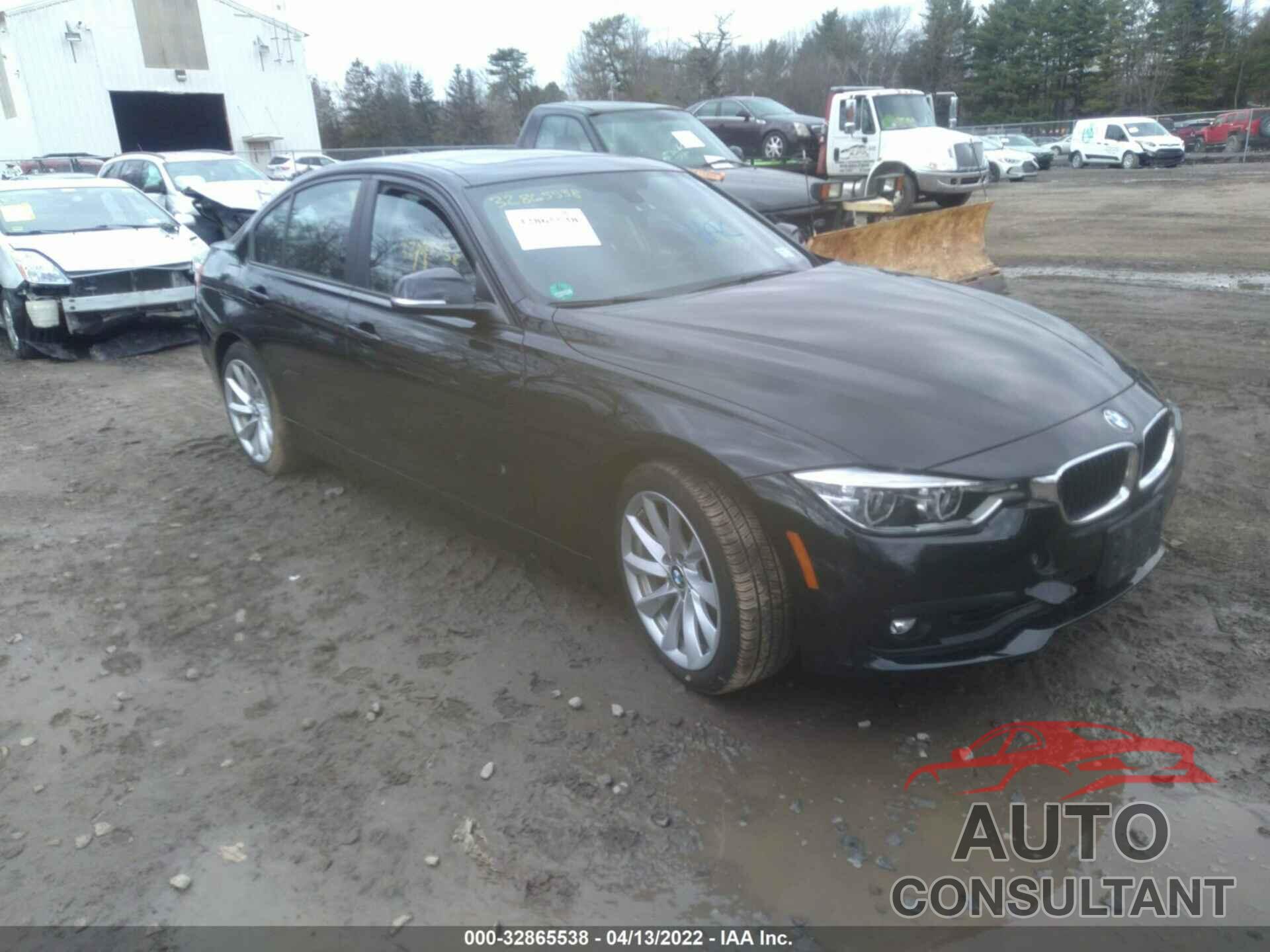 BMW 3 SERIES 2018 - WBA8A3C53JA487034