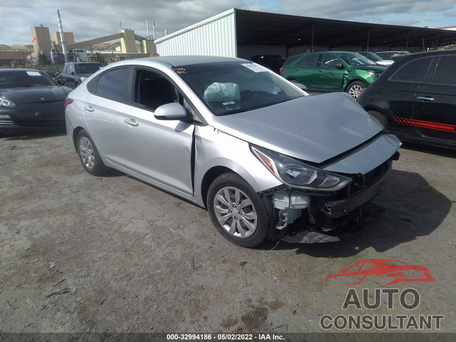 HYUNDAI ACCENT 2018 - 3KPC24A31JE017986