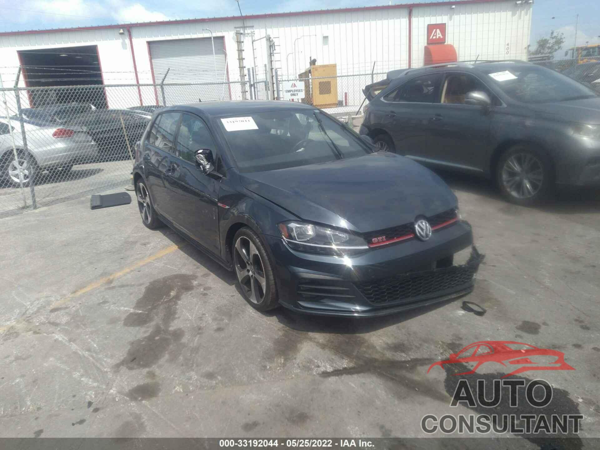 VOLKSWAGEN GOLF GTI 2018 - 3VW447AU6JM280468