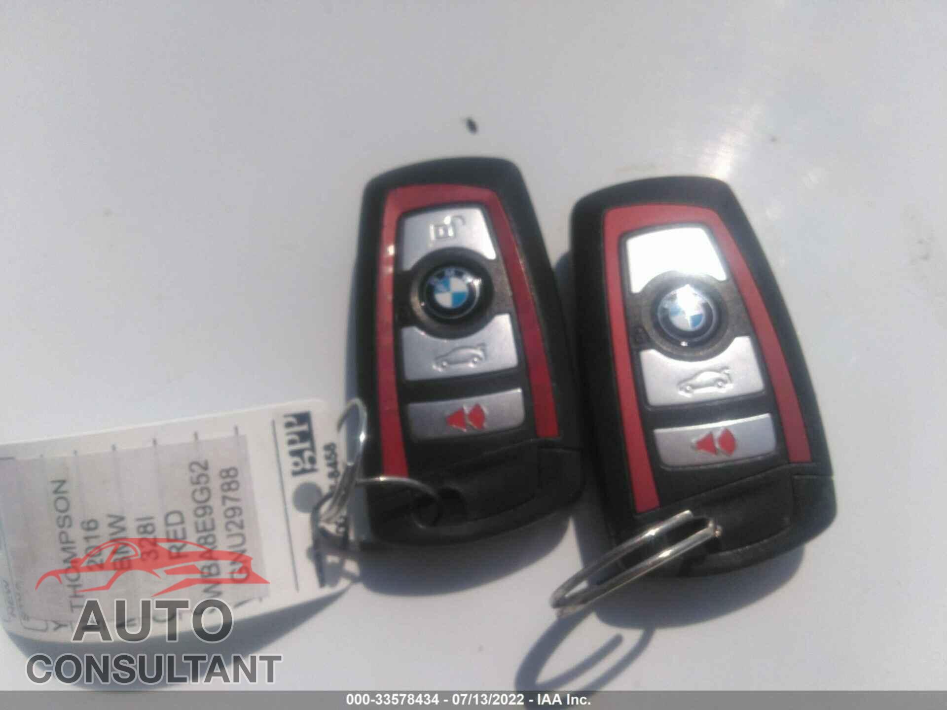 BMW 3 SERIES 2016 - WBA8E9G52GNU29788