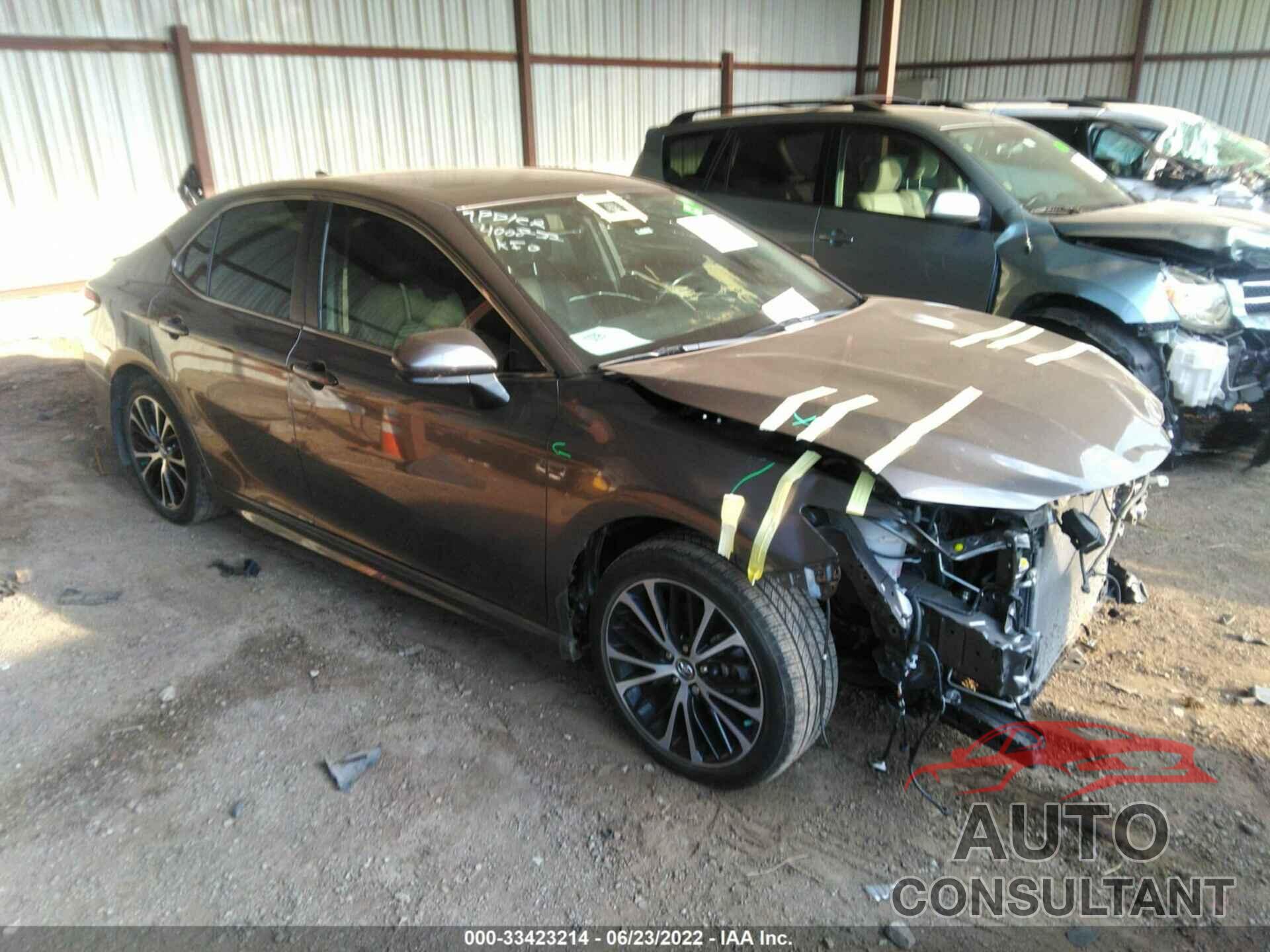TOYOTA CAMRY 2019 - 4T1B11HK5KU804741